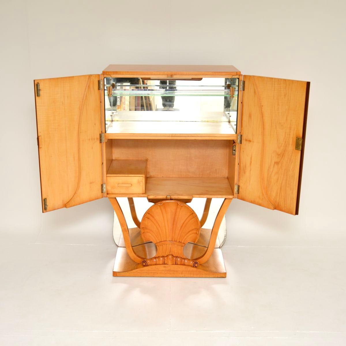 Mid-20th Century Art Deco Burr Walnut and Sycamore Cocktail Cabinet by Hille For Sale