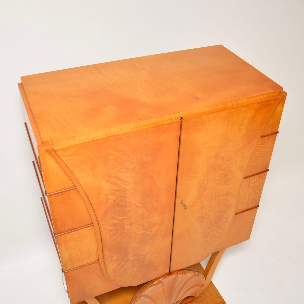 Art Deco Burr Walnut and Sycamore Cocktail Cabinet by Hille For Sale 3