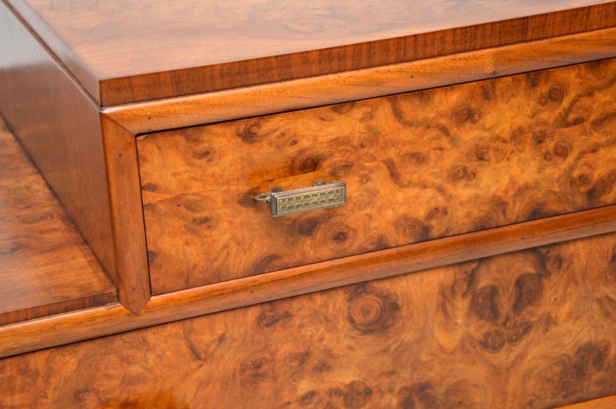 Commode Art Déco en ronce de noyer en vente 1