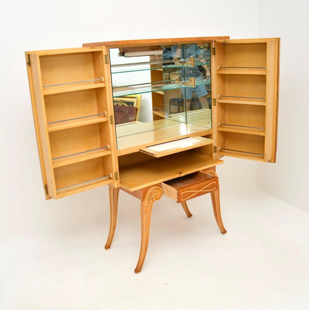 Mueble Cocktail Art Decó de nogal de Hille Británico en venta