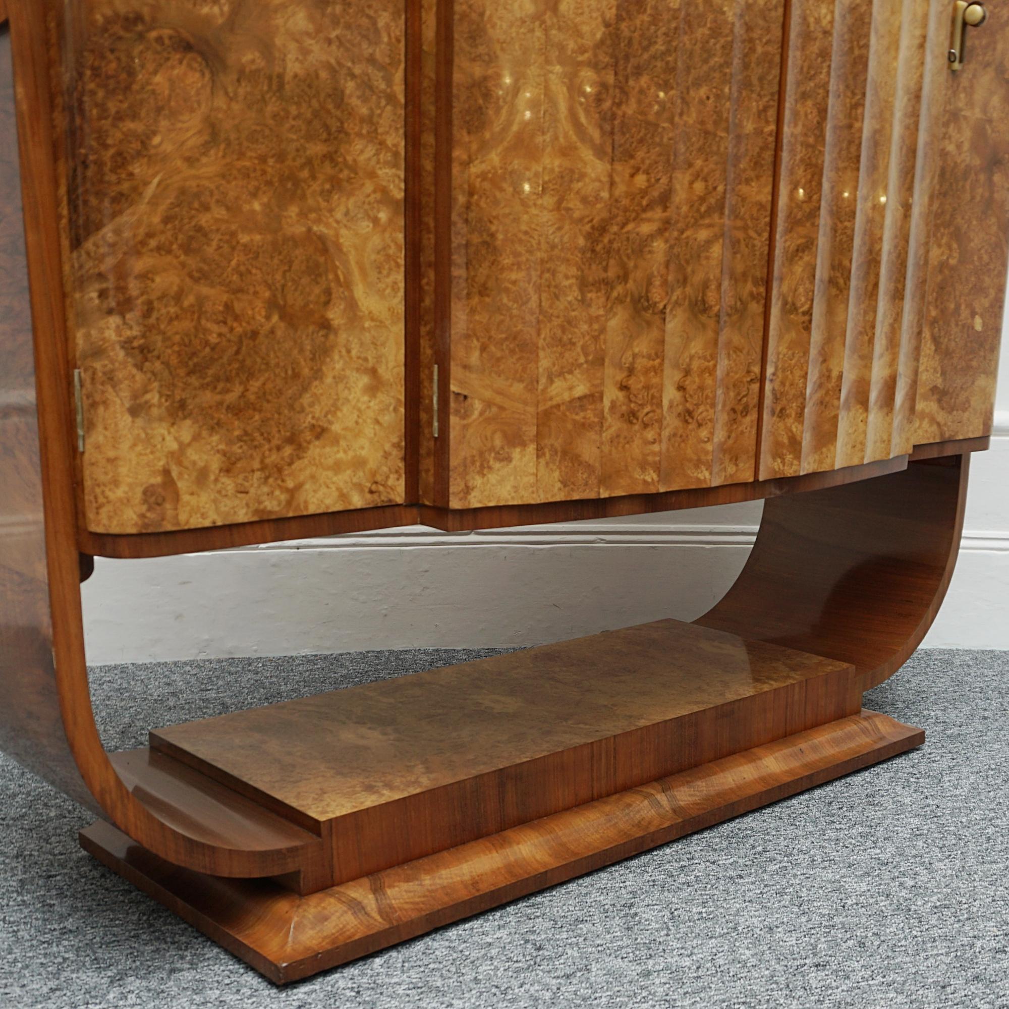 Art Deco Burr Walnut Cocktail Cabinet with Mirrored Lit Interior 10