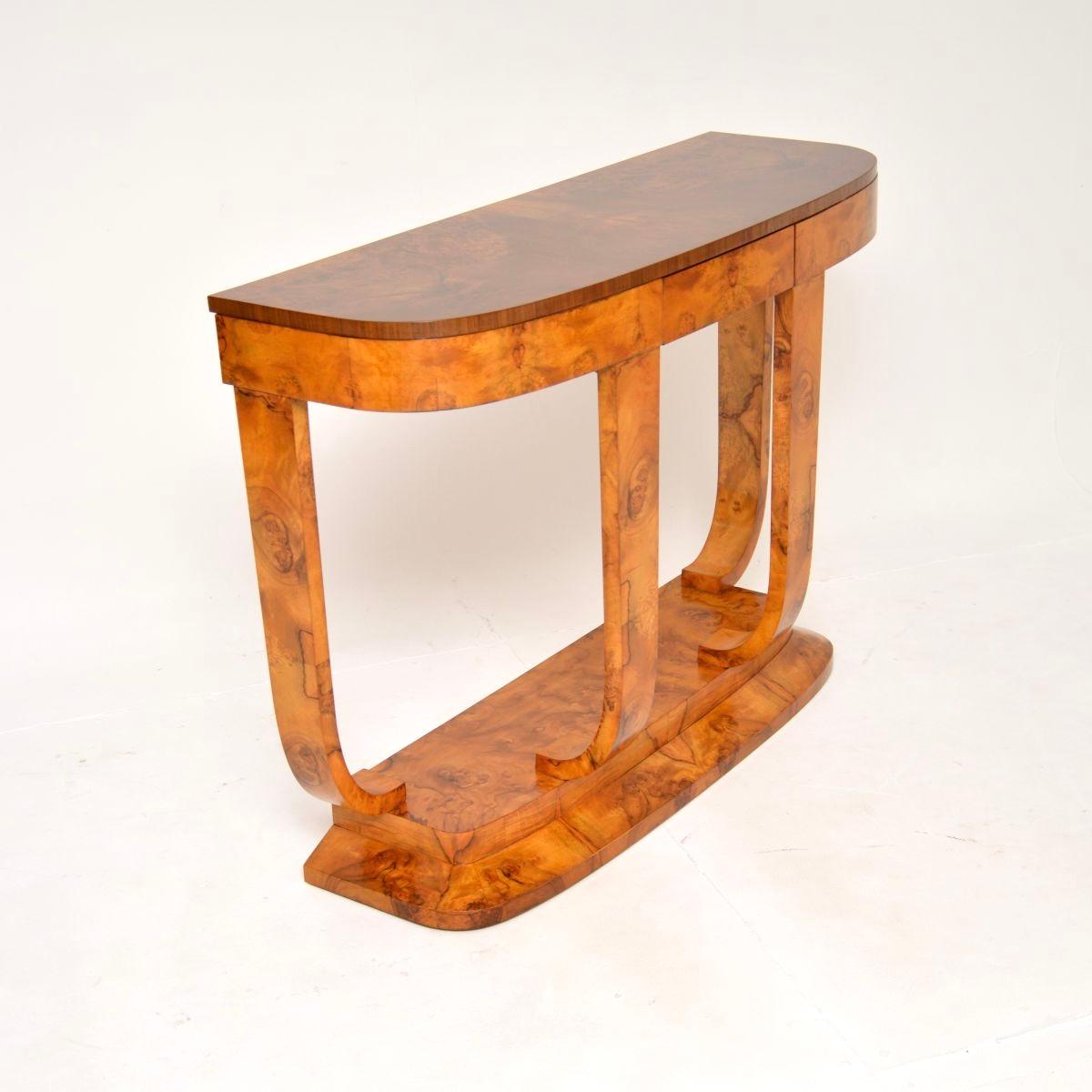 Art déco Table console art déco en ronce de noyer par Hille en vente