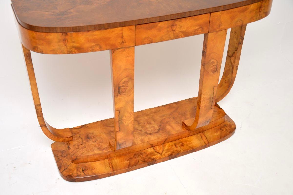 Table console art déco en ronce de noyer par Hille en vente 2