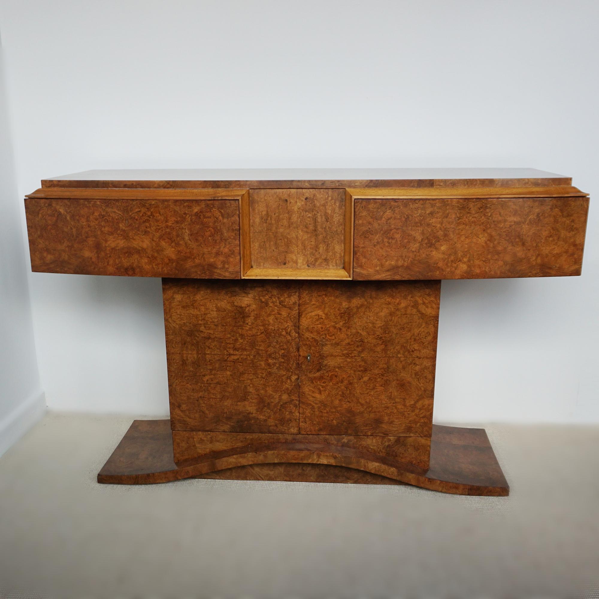 Art Deco Burr Walnut Console Table by Hille of London In Good Condition In Forest Row, East Sussex