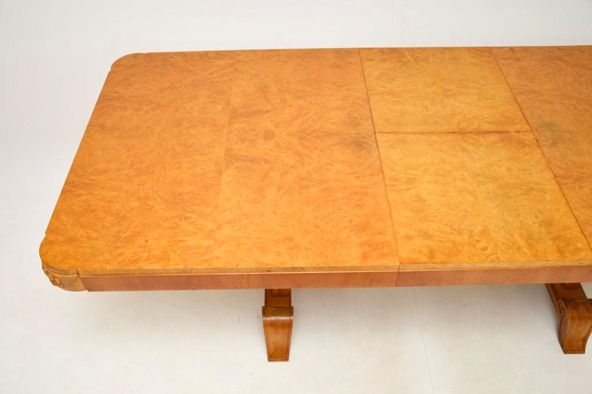 Tissu Table et chaises de salle à manger Art déco en ronce de noyer par Hille en vente