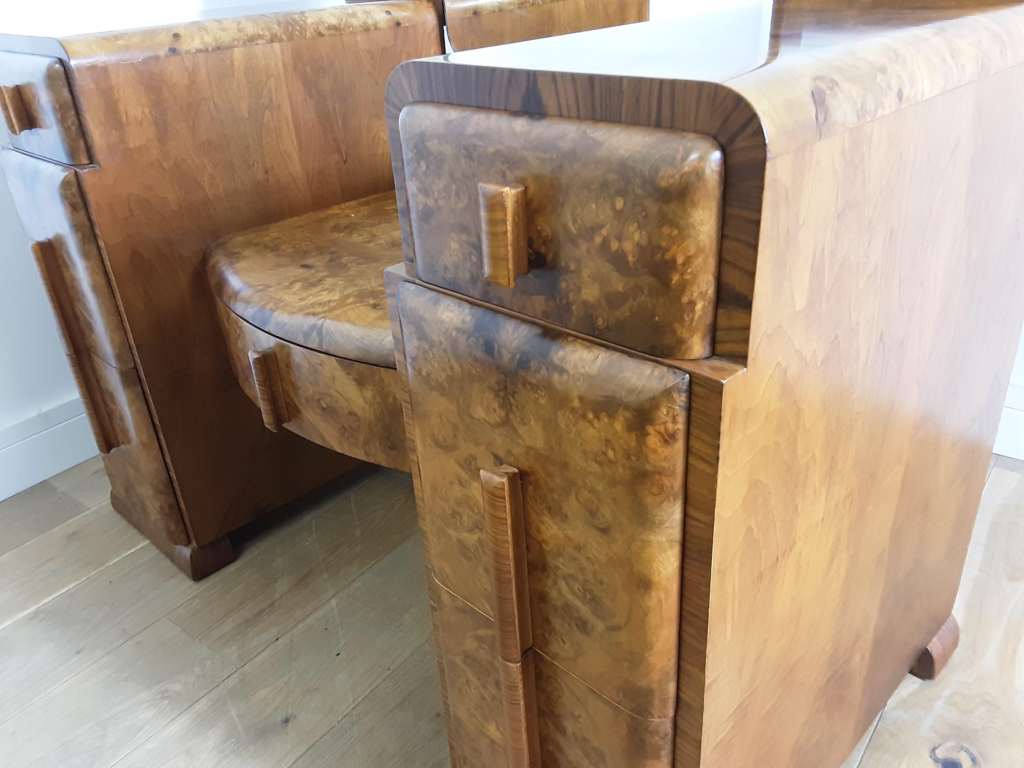 Art Deco Burr Walnut Dressing Table by Grange Furnishing Stores, London For Sale 5