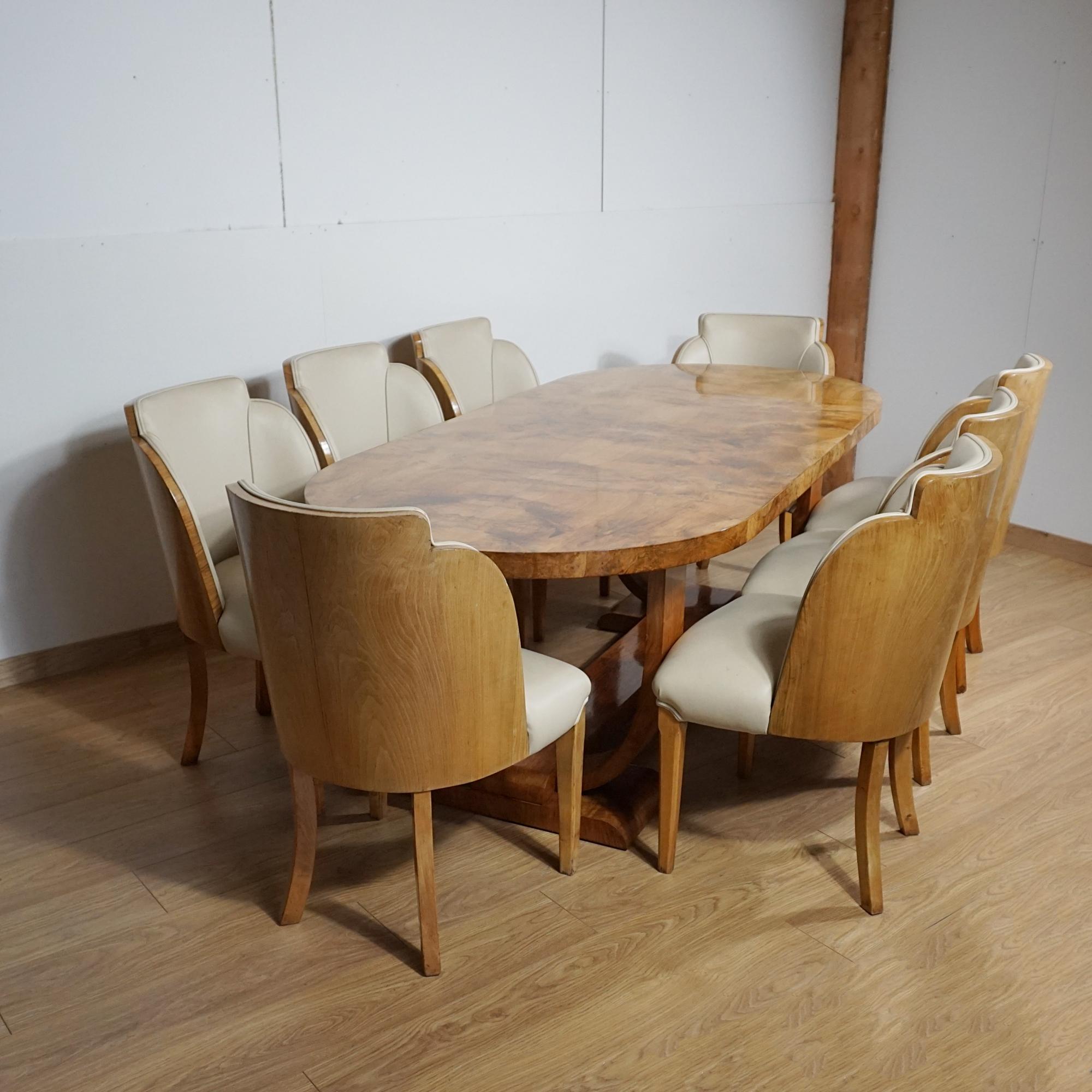 Art-Deco-Esszimmergarnitur aus Wurzelnussholz mit acht Sitzplätzen im Angebot 1