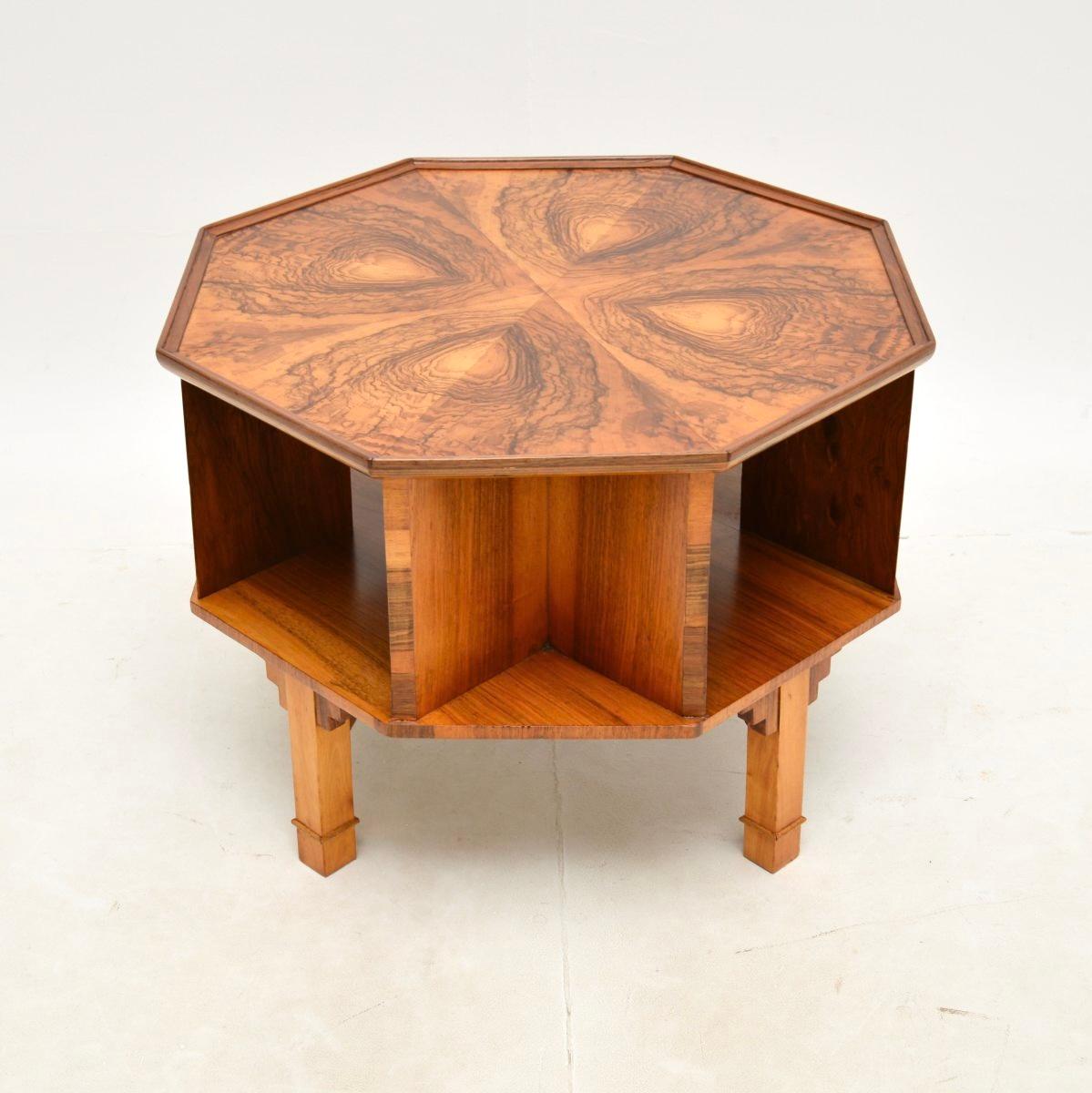 An absolutely stunning Art Deco burr walnut revolving occasional coffee / side table. This was made in England, it dates from the 1920-30’s.

The quality is outstanding, this has a beautiful and useful design. The octagonal top is segmented with
