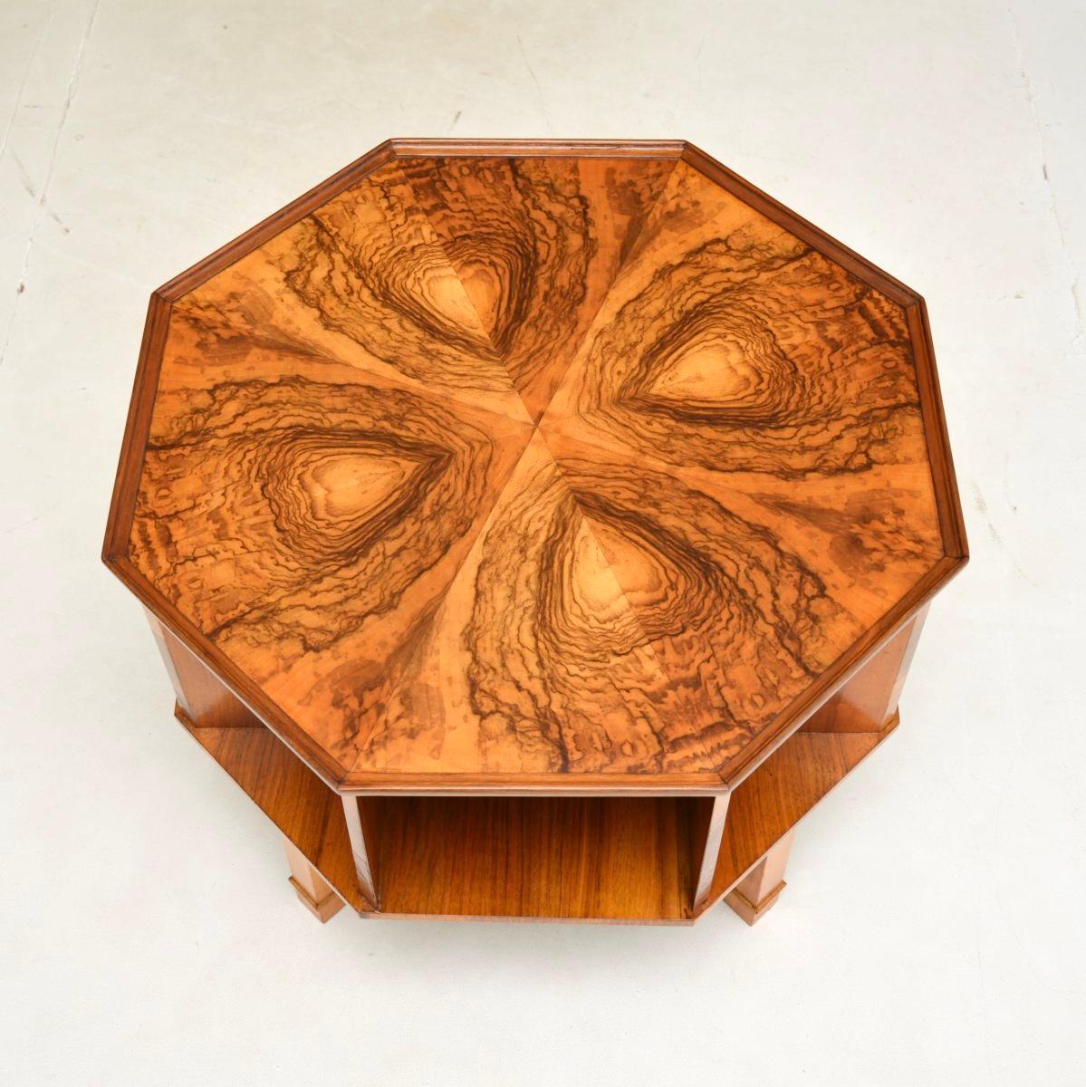 Art Deco Burr Walnut Revolving Occasional Coffee / Side Table In Good Condition In London, GB