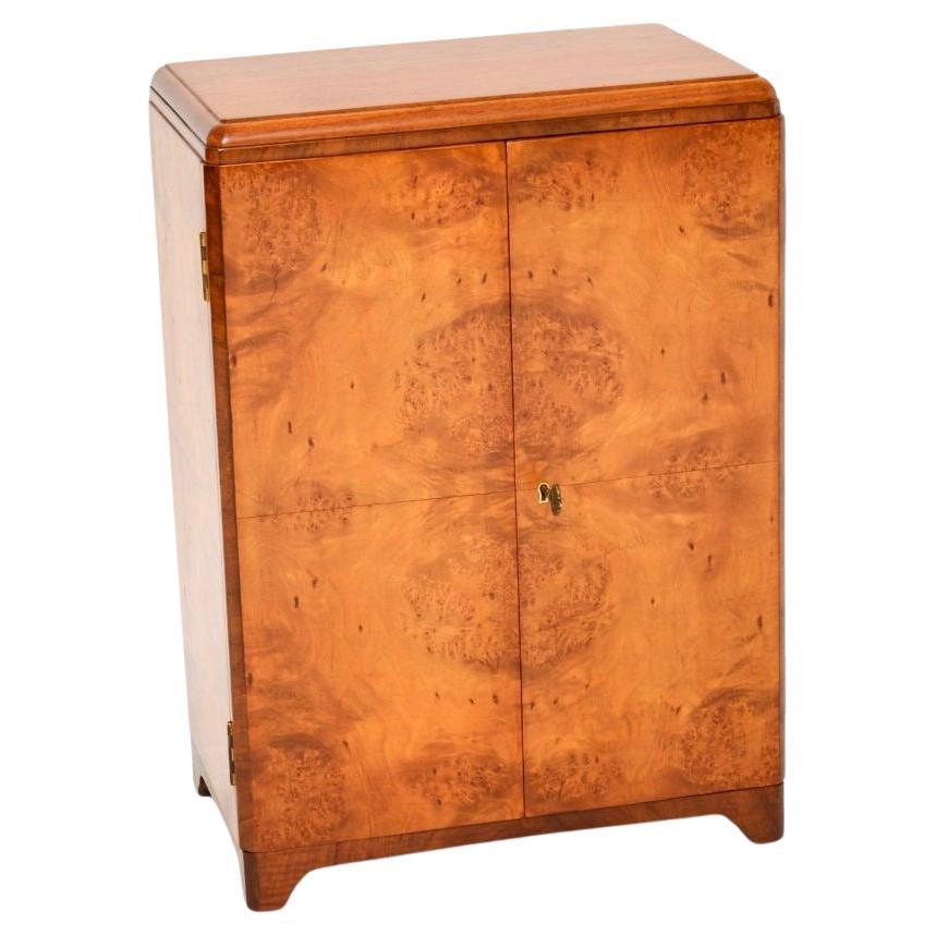 Meuble d'appoint Art Déco en ronce de noyer en vente