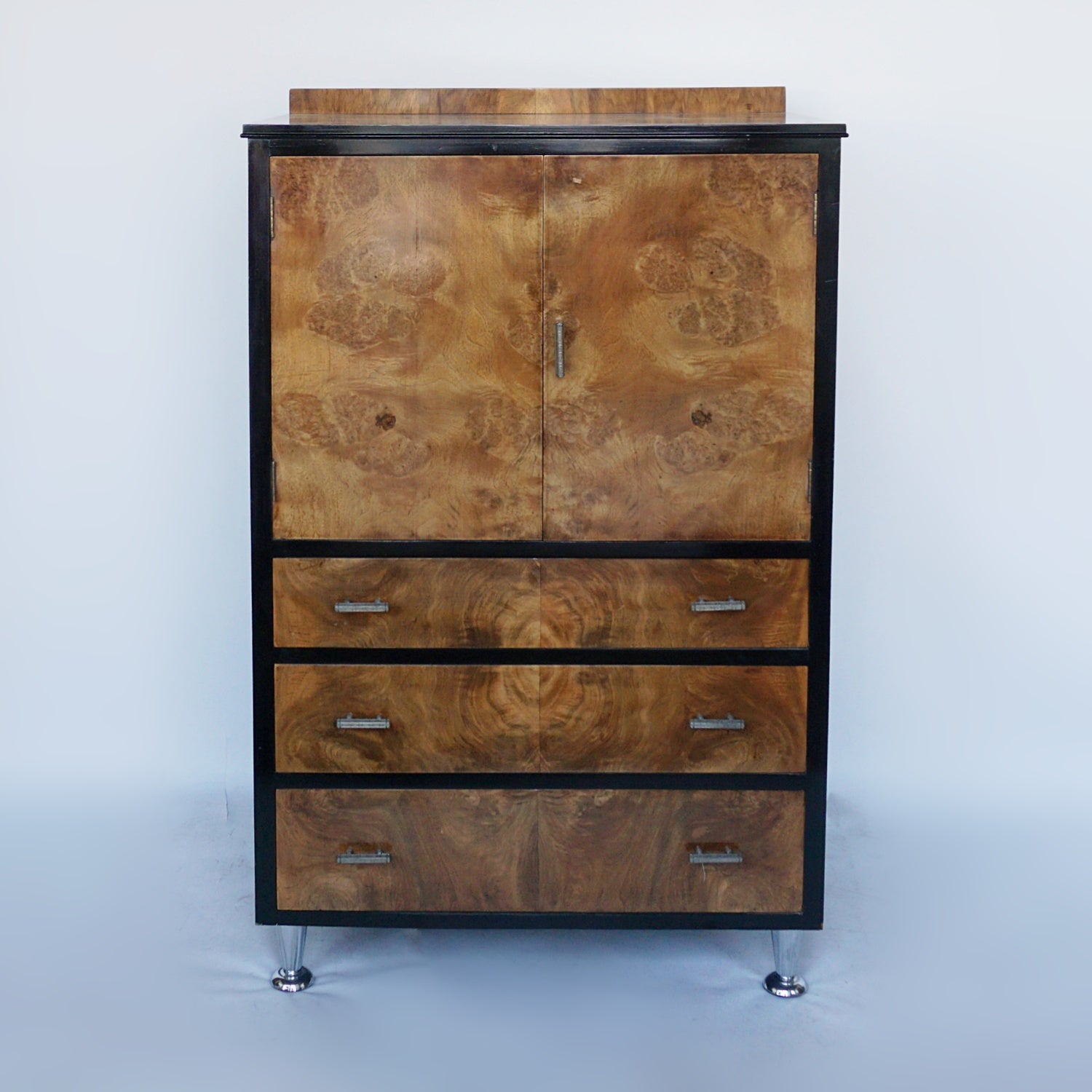 Art Deco Burr Walnut Tallboy English circa 1935 In Good Condition In Forest Row, East Sussex