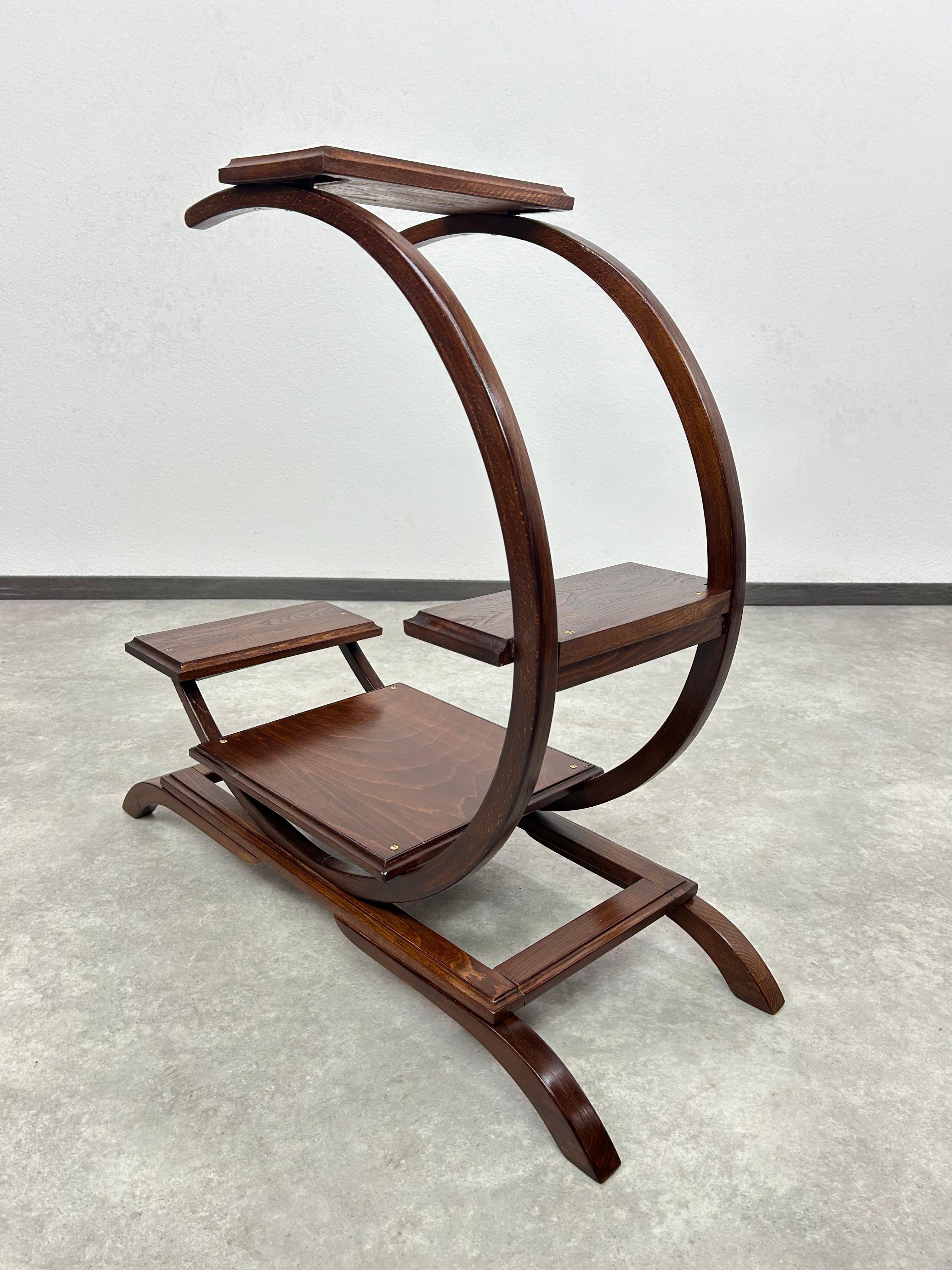 Art deco C-förmiger Pflanzenständer im Angebot 3