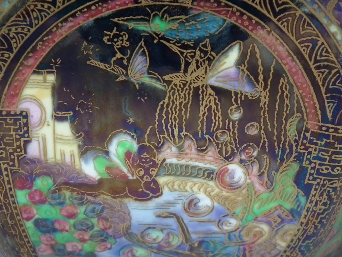 Early 20th Century Art Deco circa 1920s Wedgwood Fairyland Lustre Gargoyles Octagonal Bowl