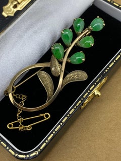 Art-Deco c1940’s 10K Yellow Gold & Apple Green Pear Jadeite Foliate Spray Brooch