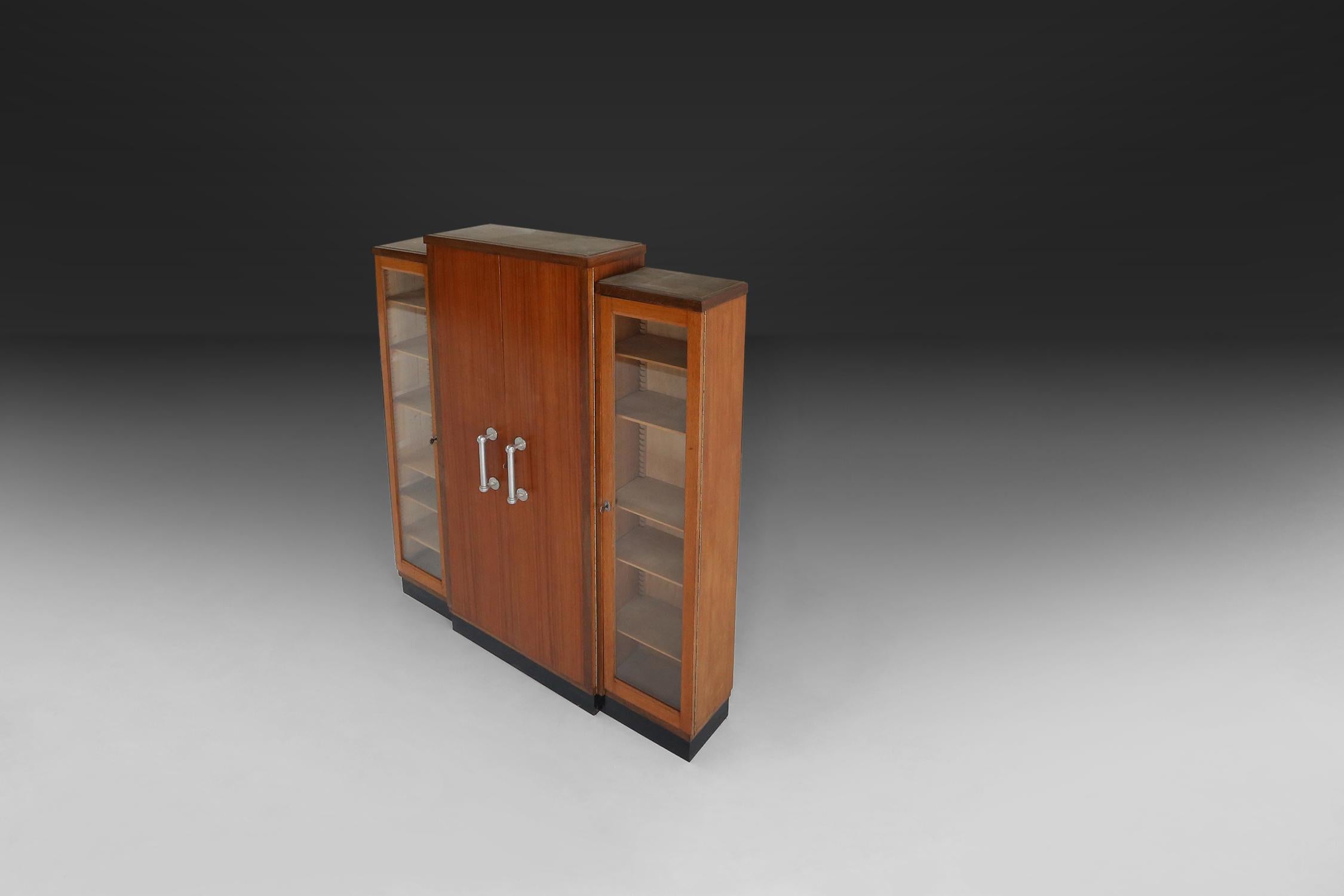 Belgian Art Deco cabinet attributed to Joseph De Bruycker For Sale