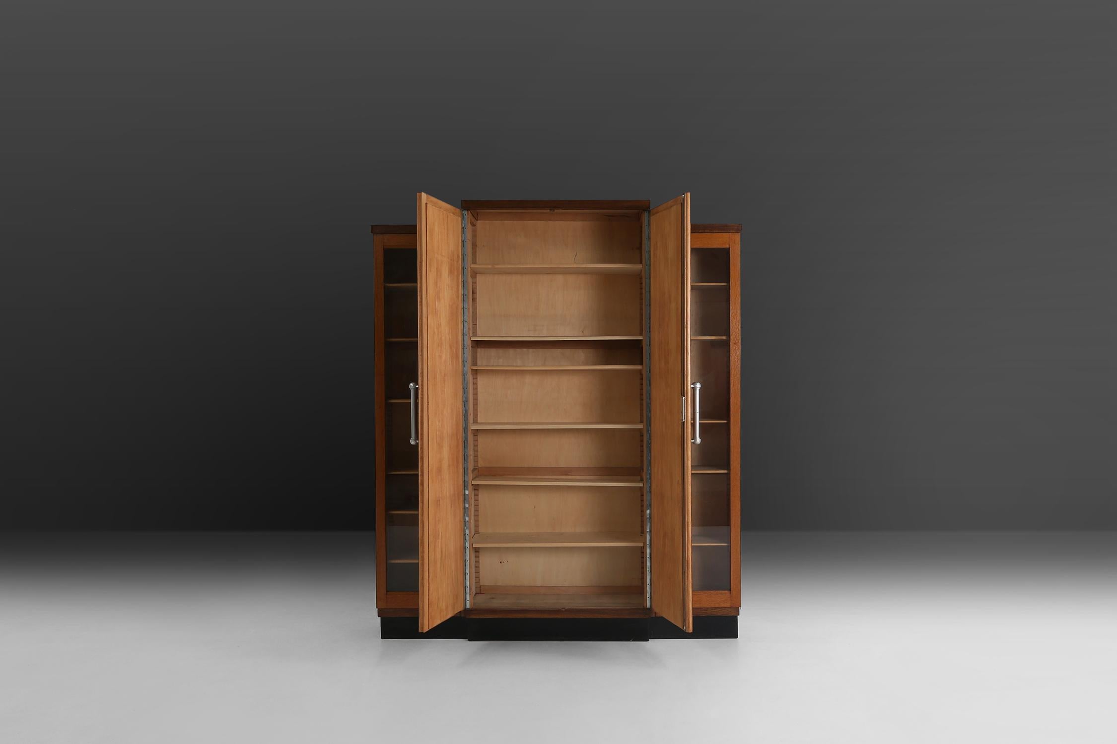 Mid-20th Century Art Deco cabinet attributed to Joseph De Bruycker For Sale