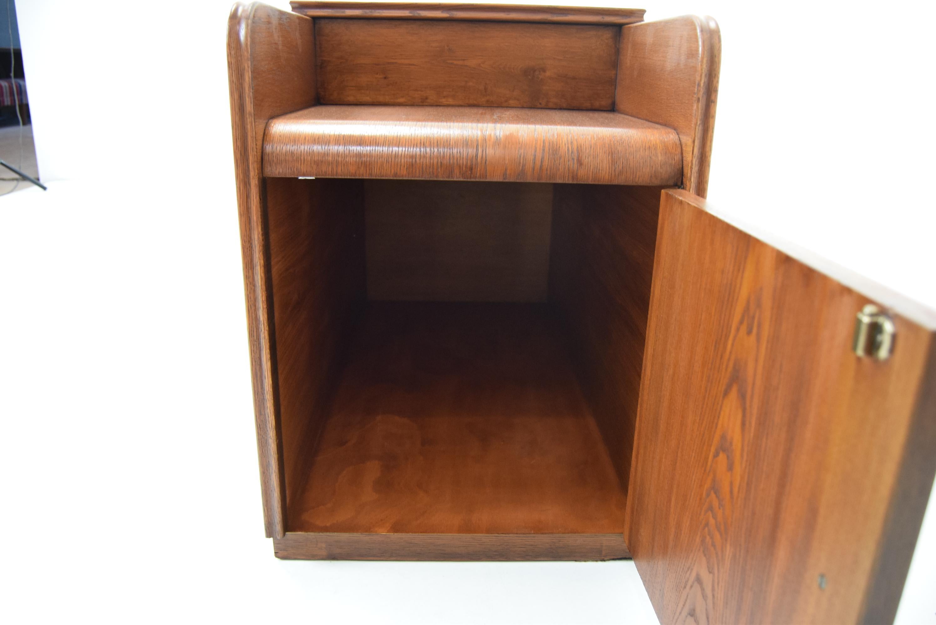 Art Deco Cabinet Box, 1940's For Sale 3