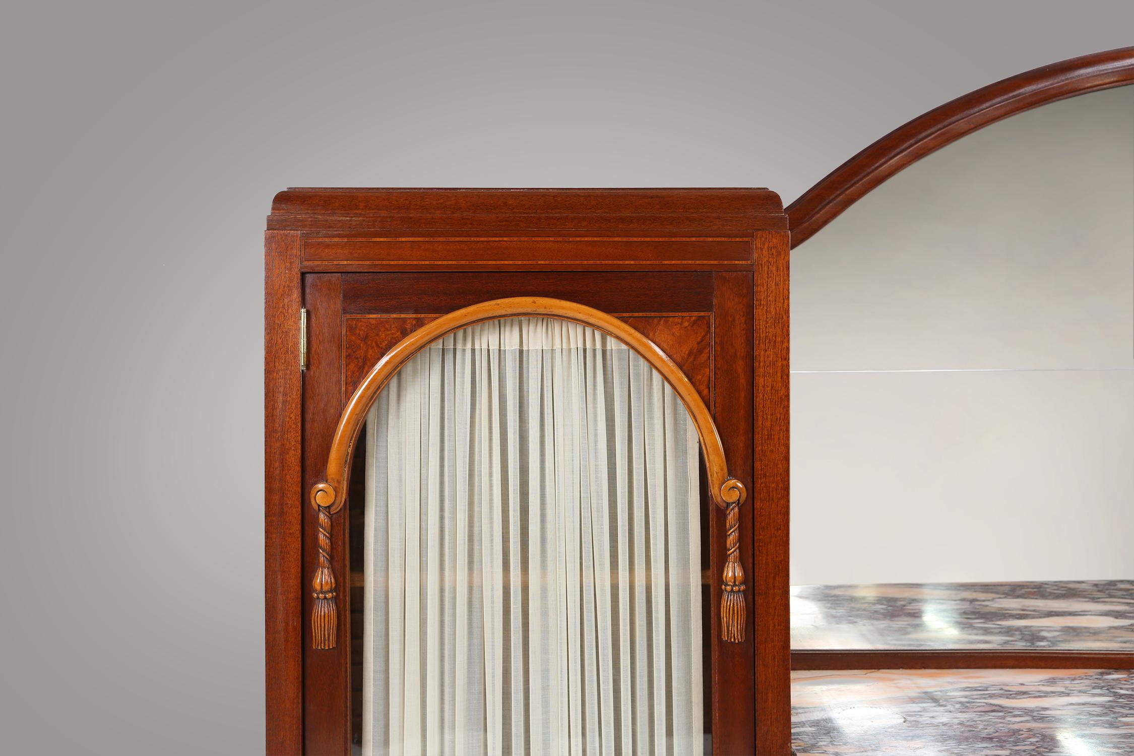 Mid-20th Century Art Deco cabinet by De Coene 1930 For Sale