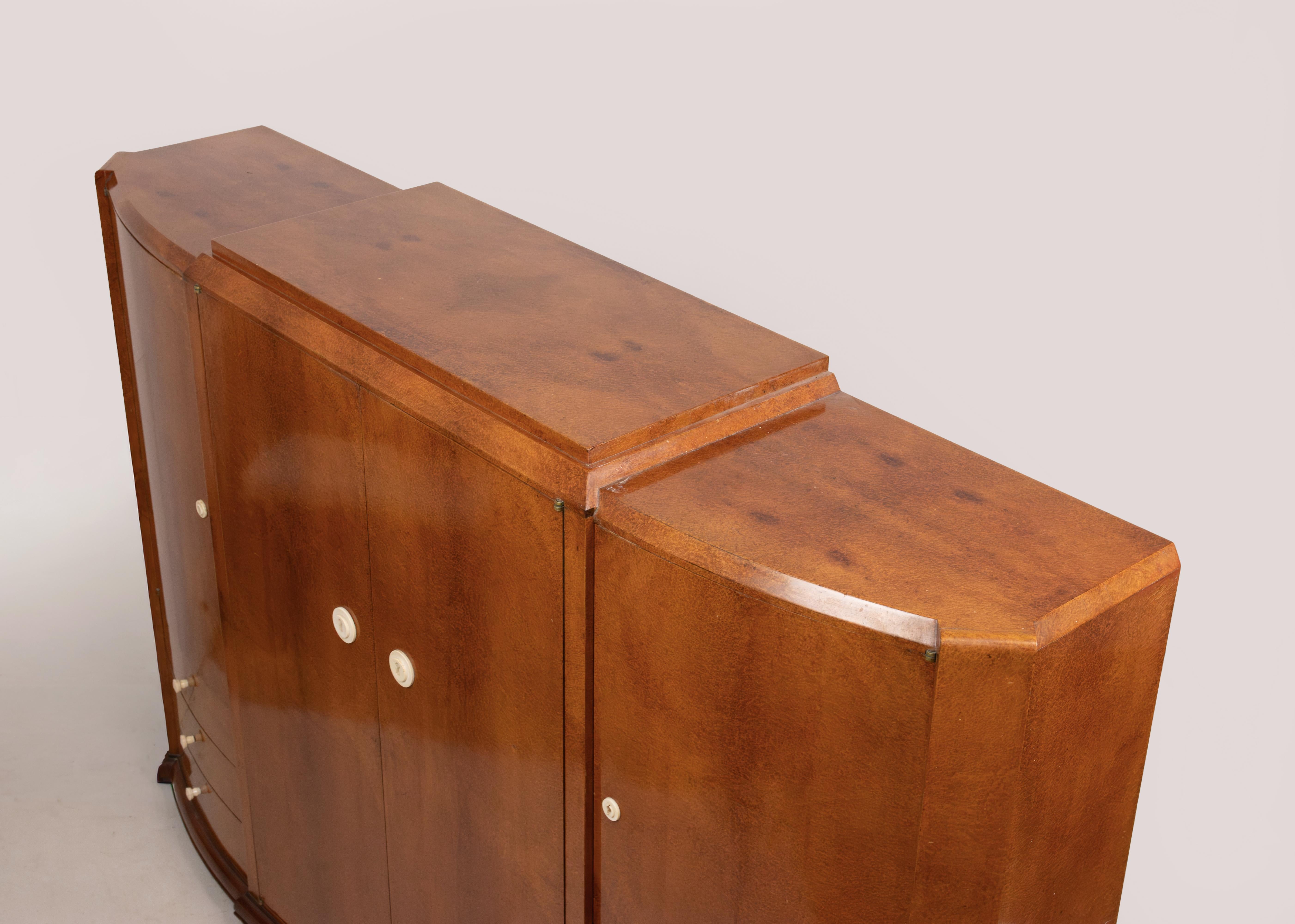French Fine Art Deco Mahogany Cabinet, attributed to Jules Leleu, circa 1925 For Sale