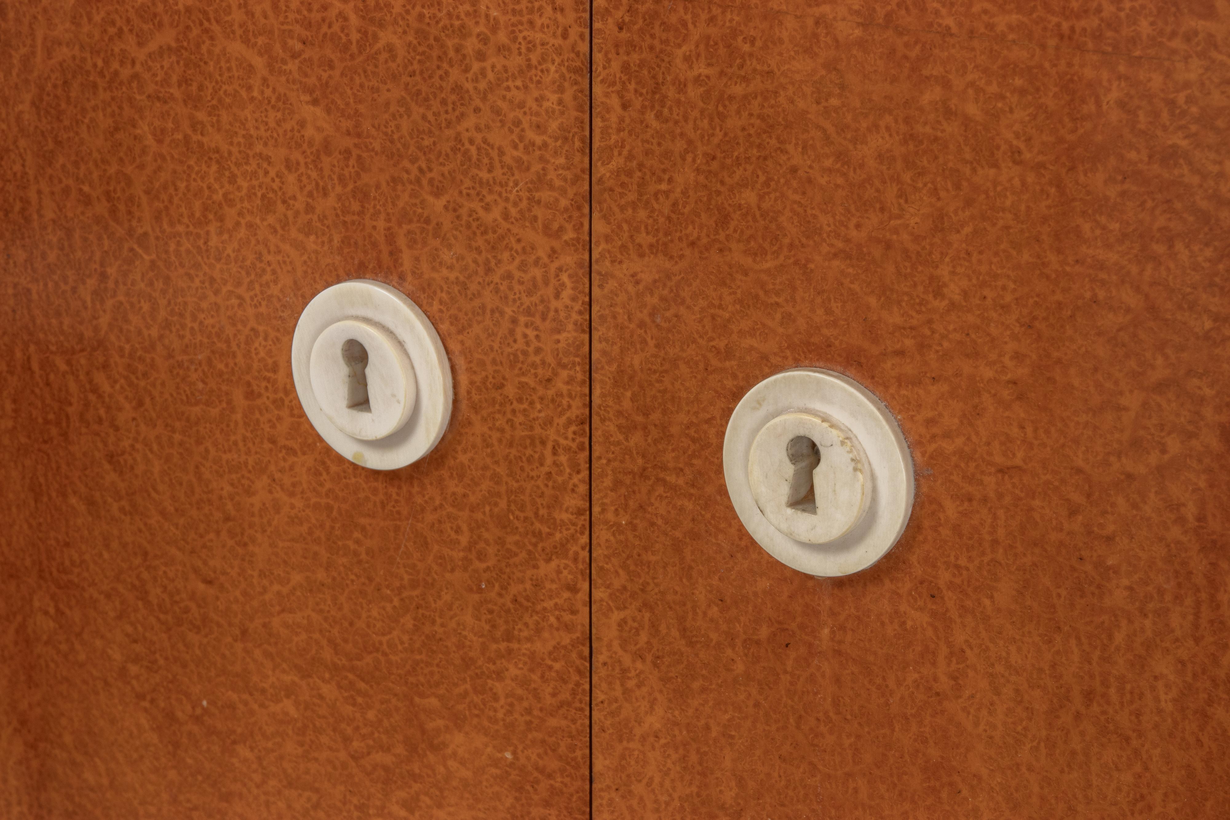 Fine Art Deco Mahogany Cabinet, attributed to Jules Leleu, circa 1925 For Sale 1