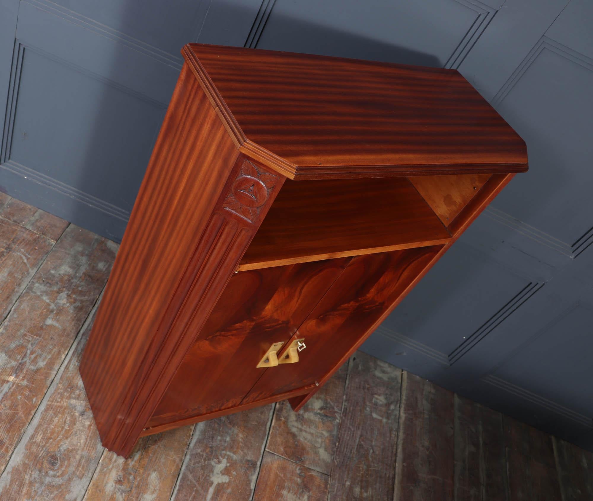 Art Deco Cabinet c.1930 For Sale 3