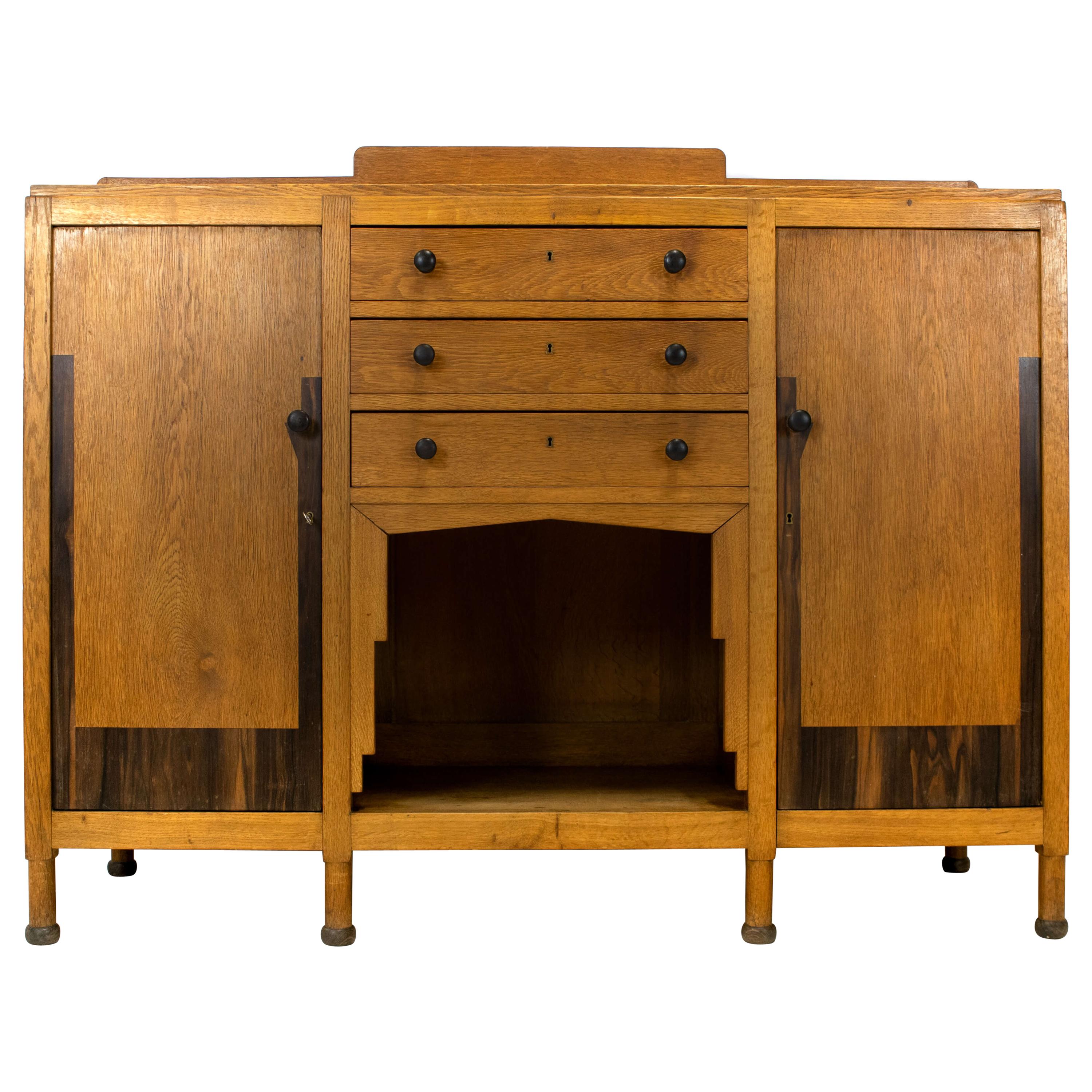 Antique Buffets 2,789 For Sale at 1stdibs