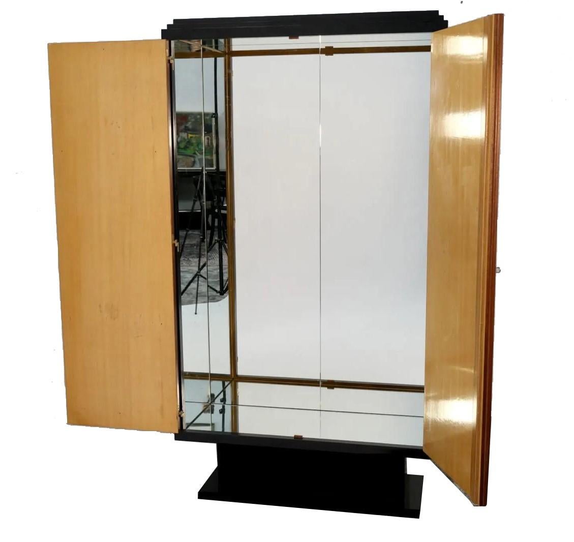 Mobile Art Deco in legno pregiato in vendita 3