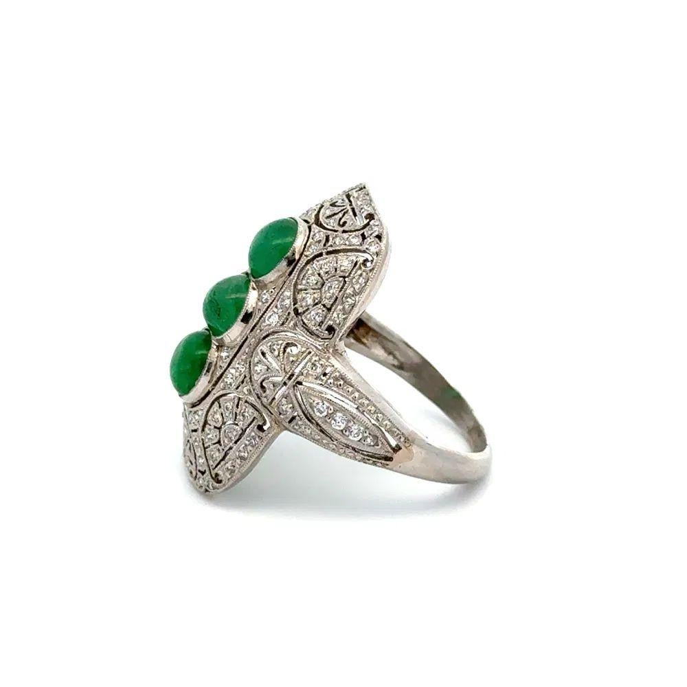 Art Deco Cabochon Smaragd und Diamant Platin Statement Vintage Kuppel Ring im Zustand „Hervorragend“ im Angebot in Montreal, QC