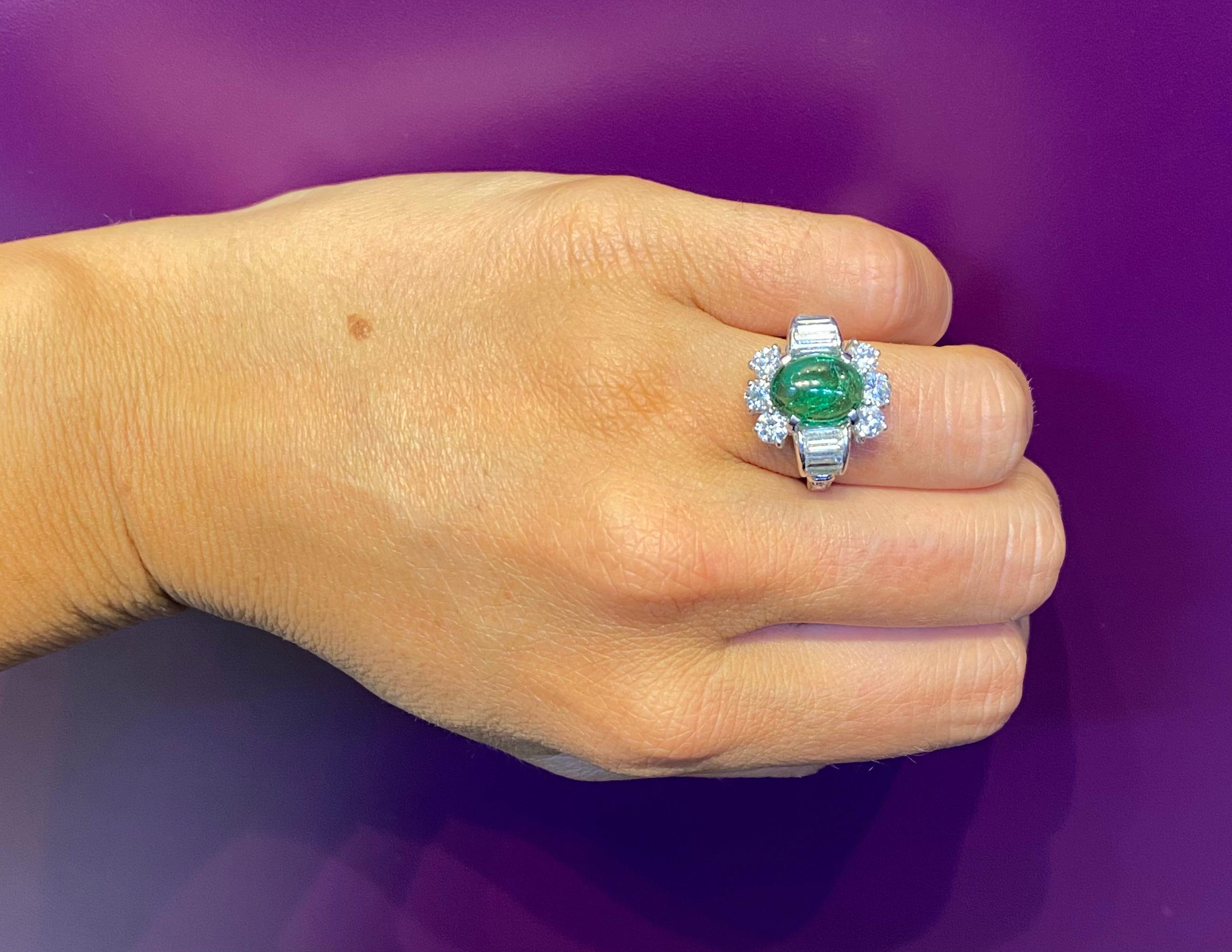 Art Deco Cabochon Emerald & Diamond Ring For Sale 3