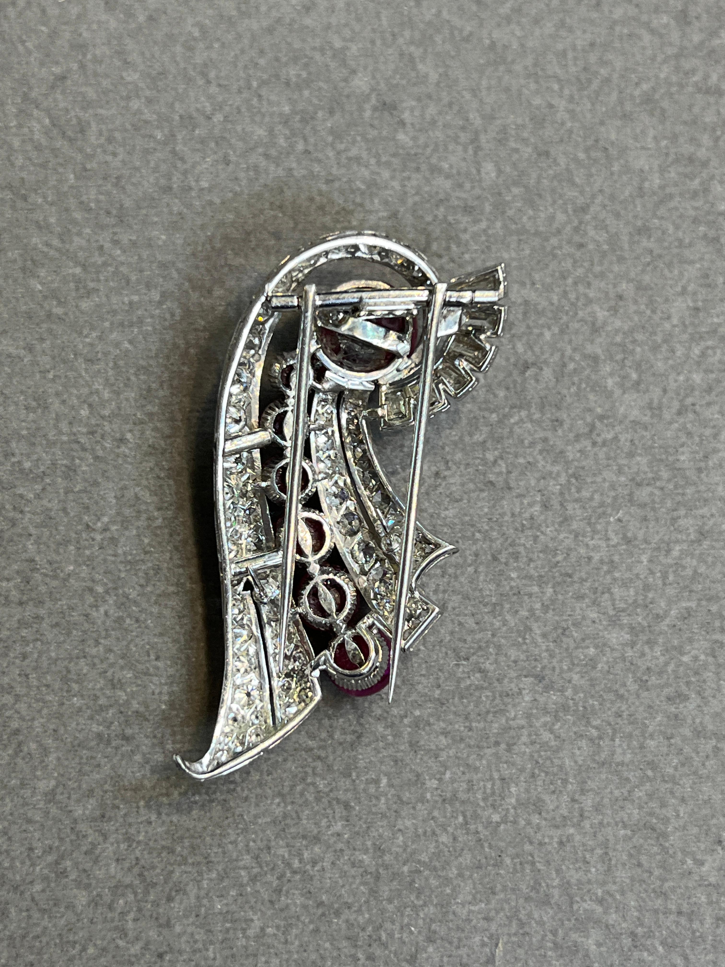 Art Deco Cabochon Ruby and Diamond Brooch For Sale 1