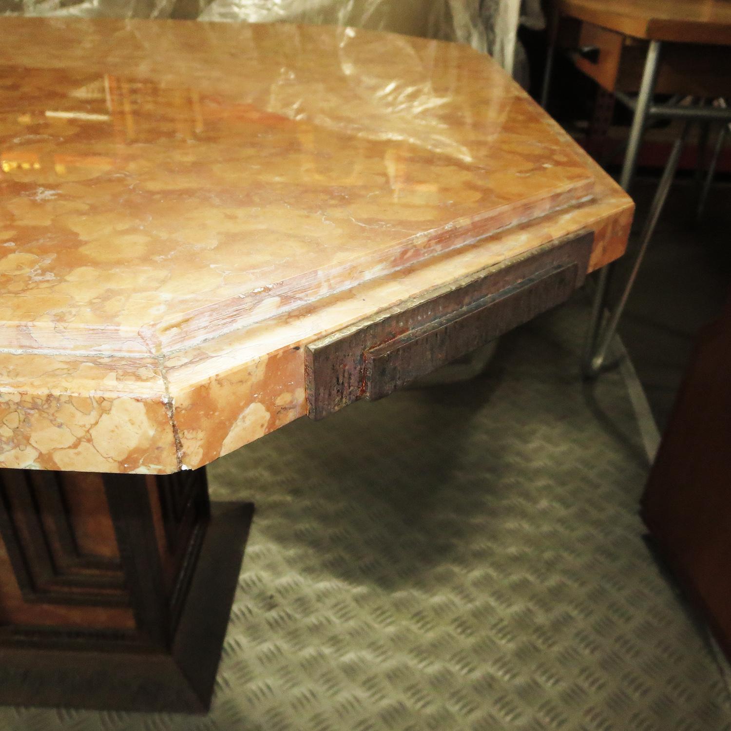 Art Deco Cafe or Game Table in Marble and Iron In Good Condition For Sale In North Hollywood, CA