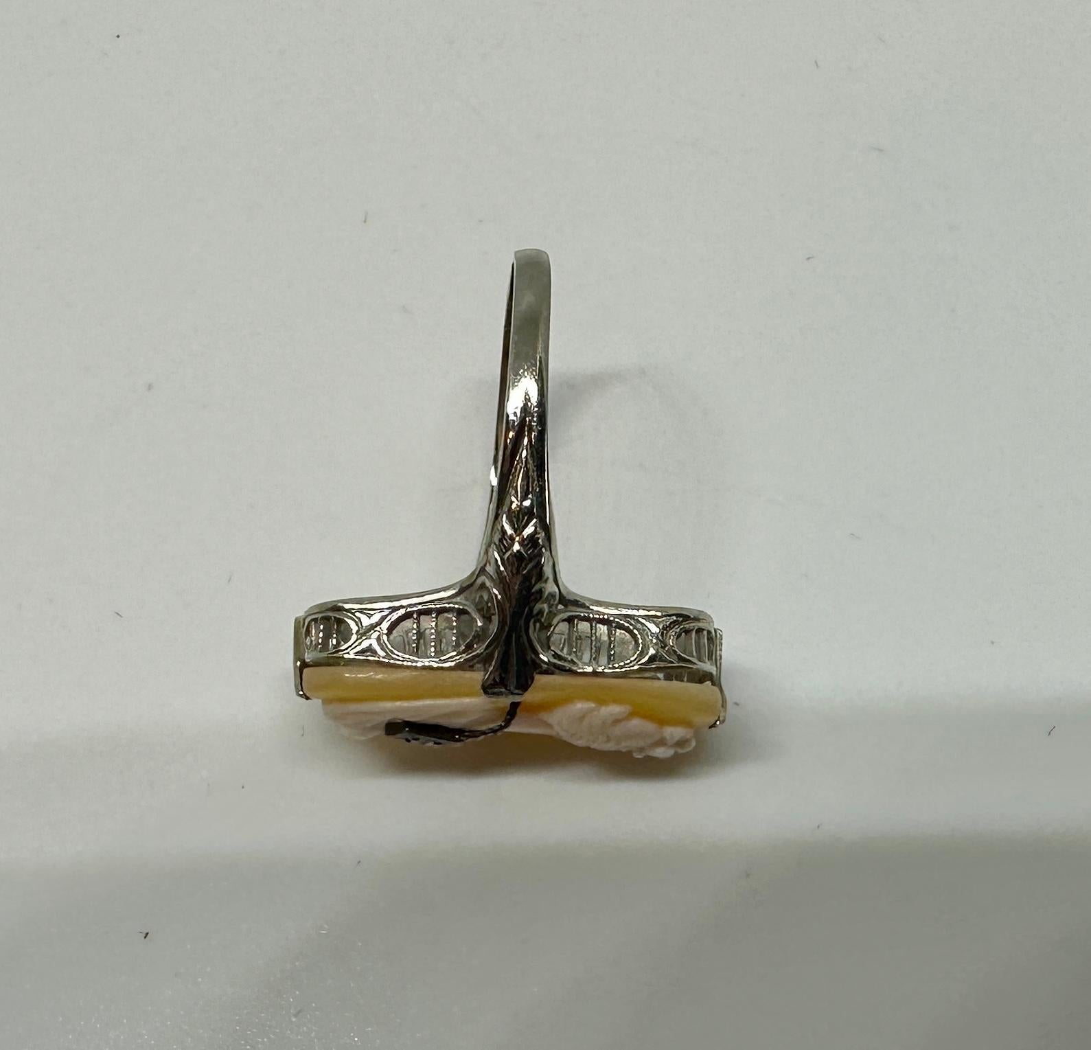 Art Deco Cameo Diamond Ring 14 Karat White Gold Cameo Habille Filigree Antique For Sale 5