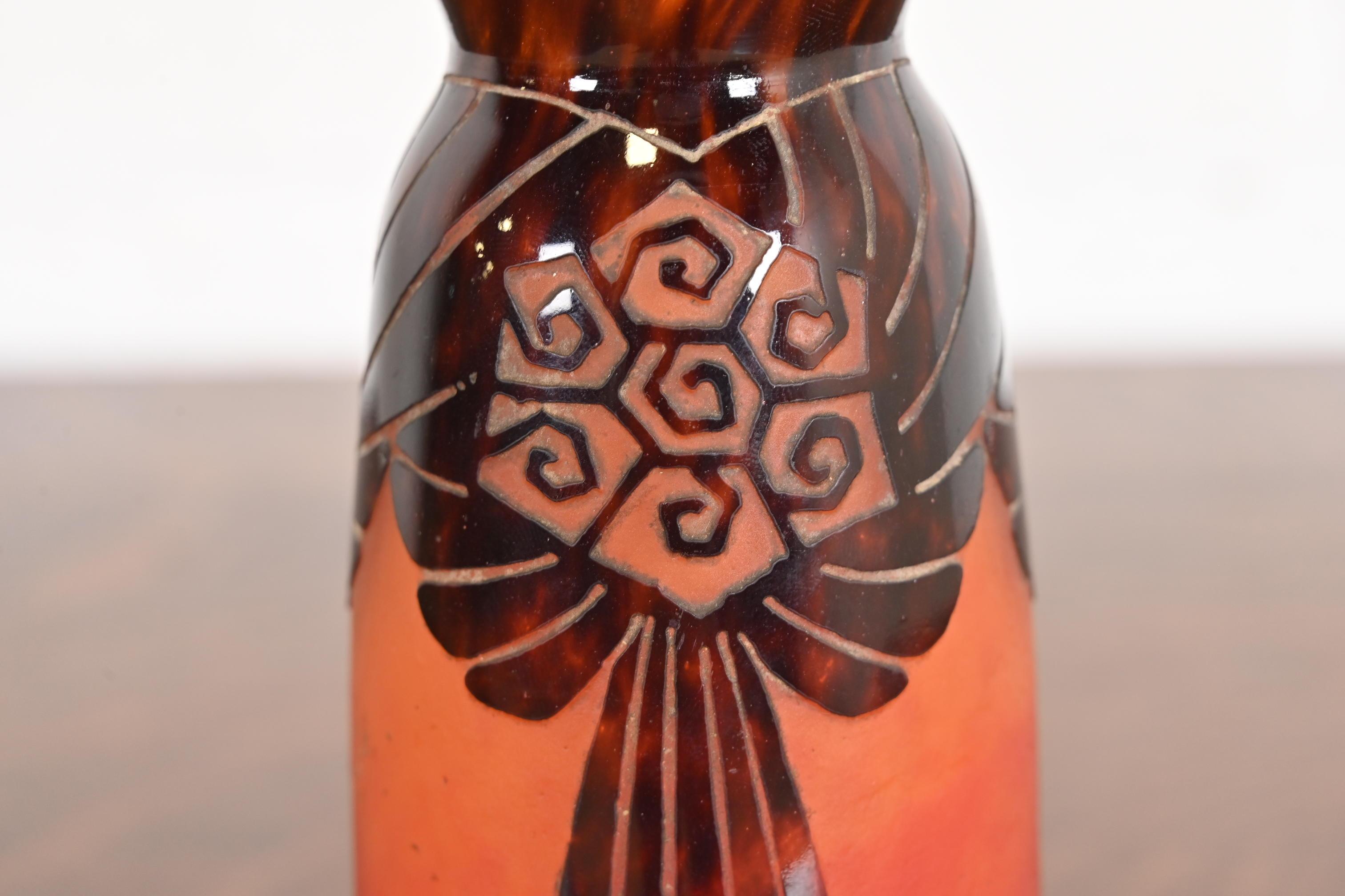 Vase en verre camée Art Déco par Charles Schneider pour Le Verre Français, années 1920 en vente 1
