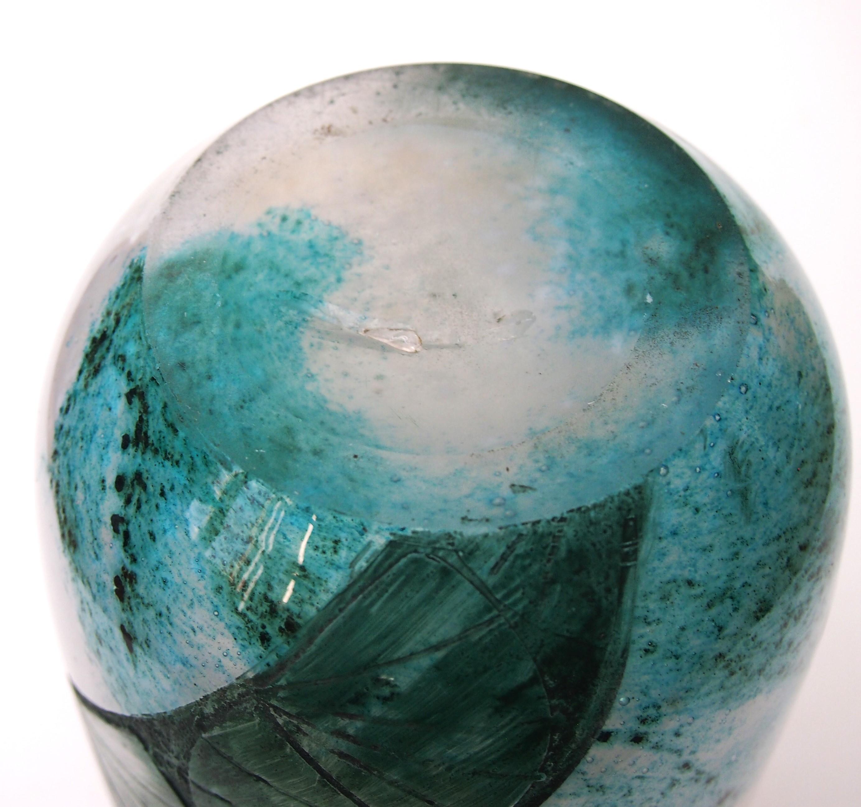 Vetro artistico Vaso in vetro cammeo Art Deco firmato da Legras, 1920 circa - con una provenienza insolita in vendita