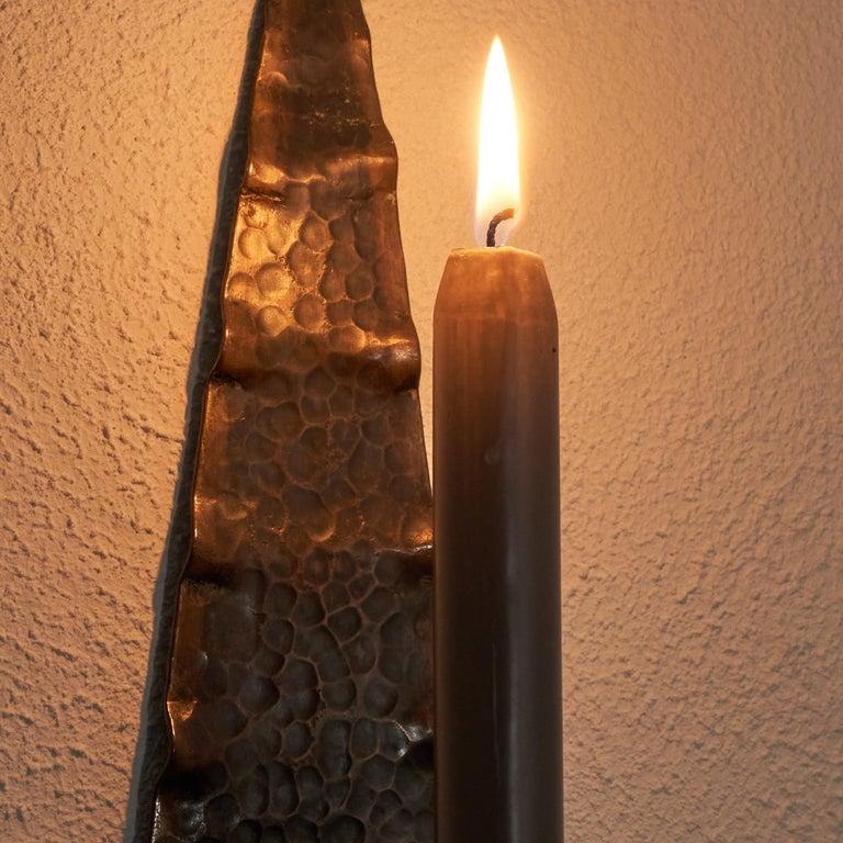 Candelabro Art Déco in rame martellato a mano, anni '20 in vendita 3