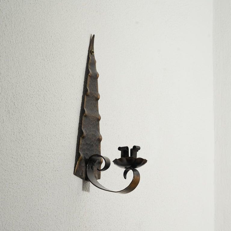 Candelabro Art Déco in rame martellato a mano, anni '20 in vendita 4