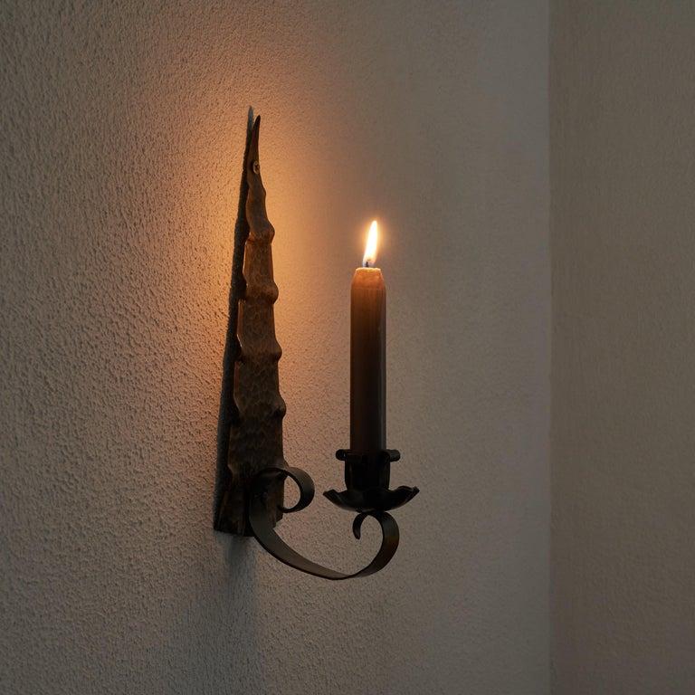 Candelabro Art Déco in rame martellato a mano, anni '20 In condizioni buone in vendita a Meer, VAN