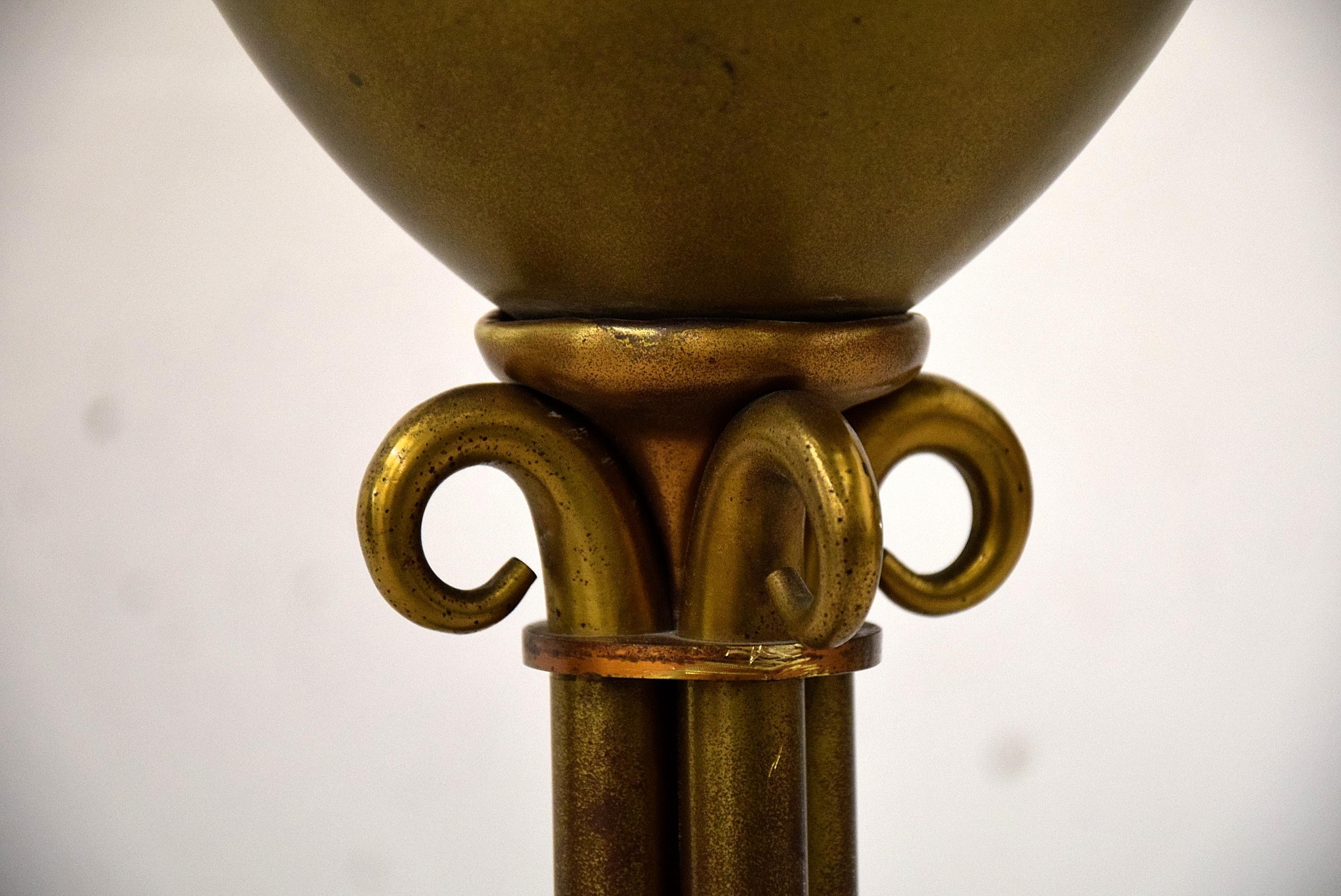 Candleholder Art Deco, 1930. Big brass candleholder from the Amsterdam School a style in architectural and interior art, that manifested between 1910 and 1940.

This rare piece is in great condition with the perfect patina.

Measurements H.63 x