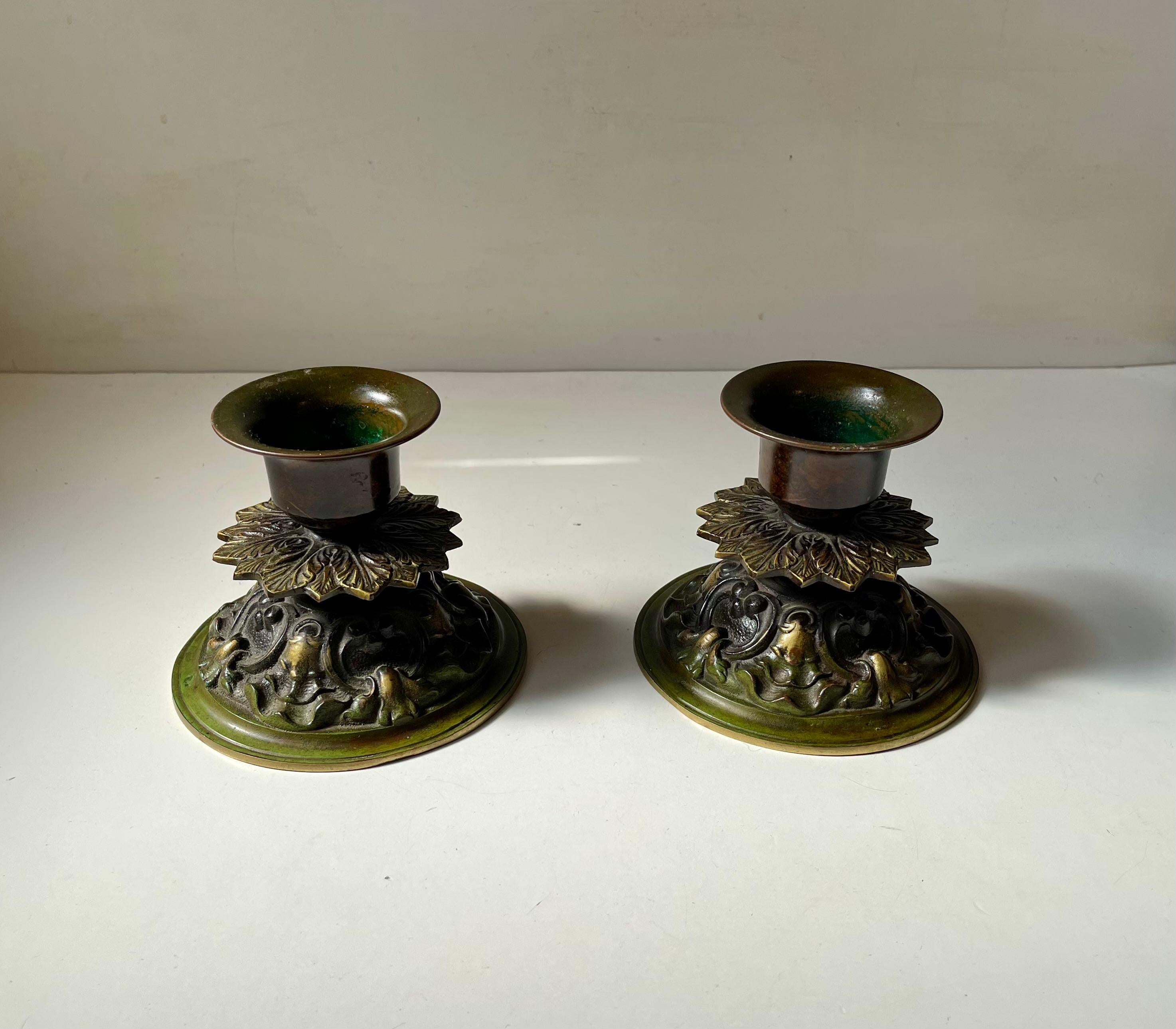 Bronzo Candelieri Art Déco in bronzo patinato, Danimarca, anni '30 in vendita