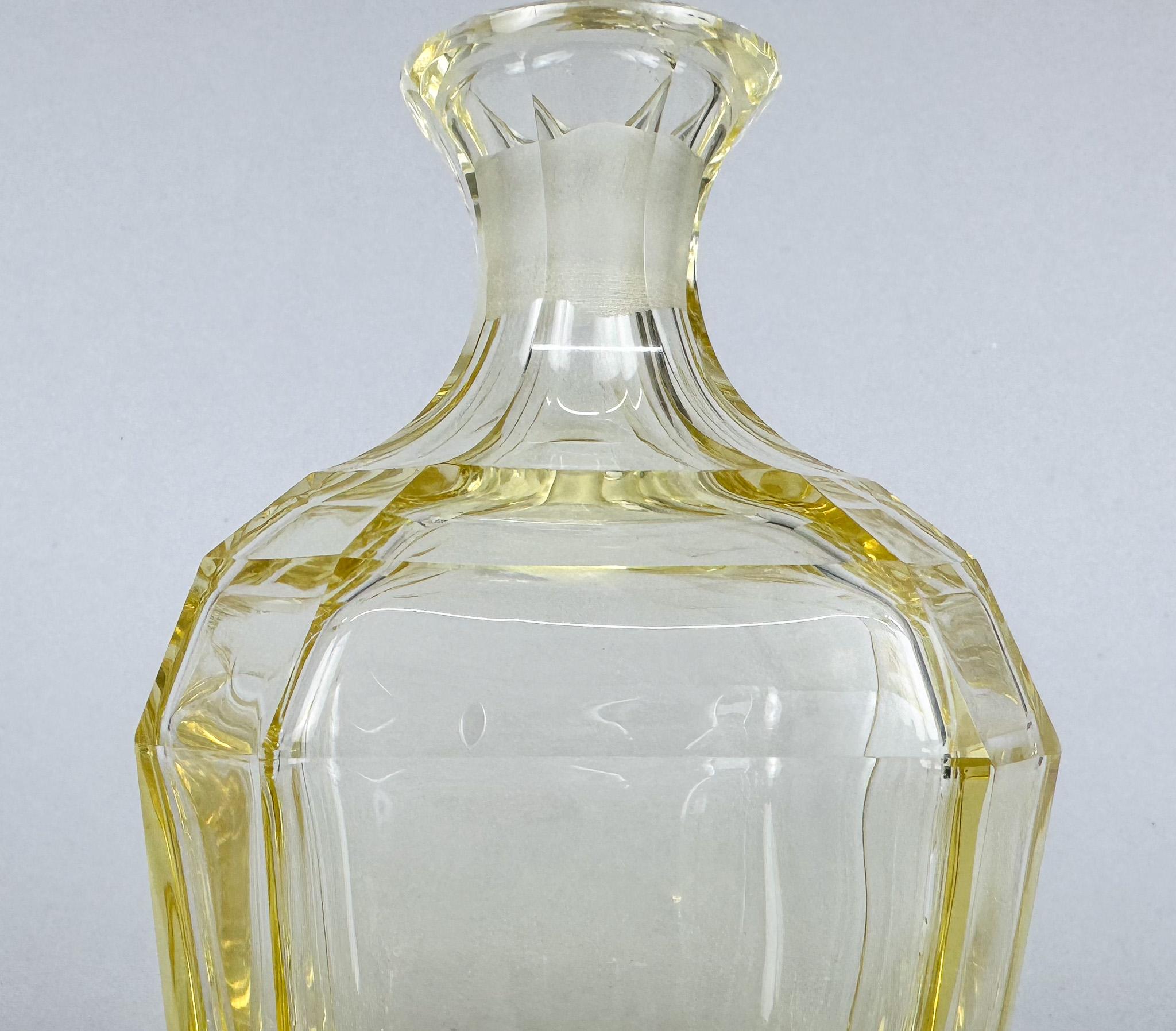 Art Deco Carafe Decanter with 6 Glasses, Labeled For Sale 4