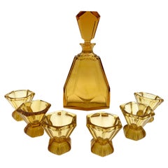 Vintage Art Deco Carafe Decanter with 6 Glasses, Czechoslovakia, 1930s