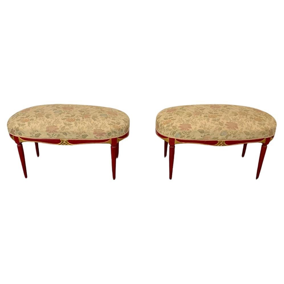Art Deco cardinal red lacquered pouf with carved details, 1930s
