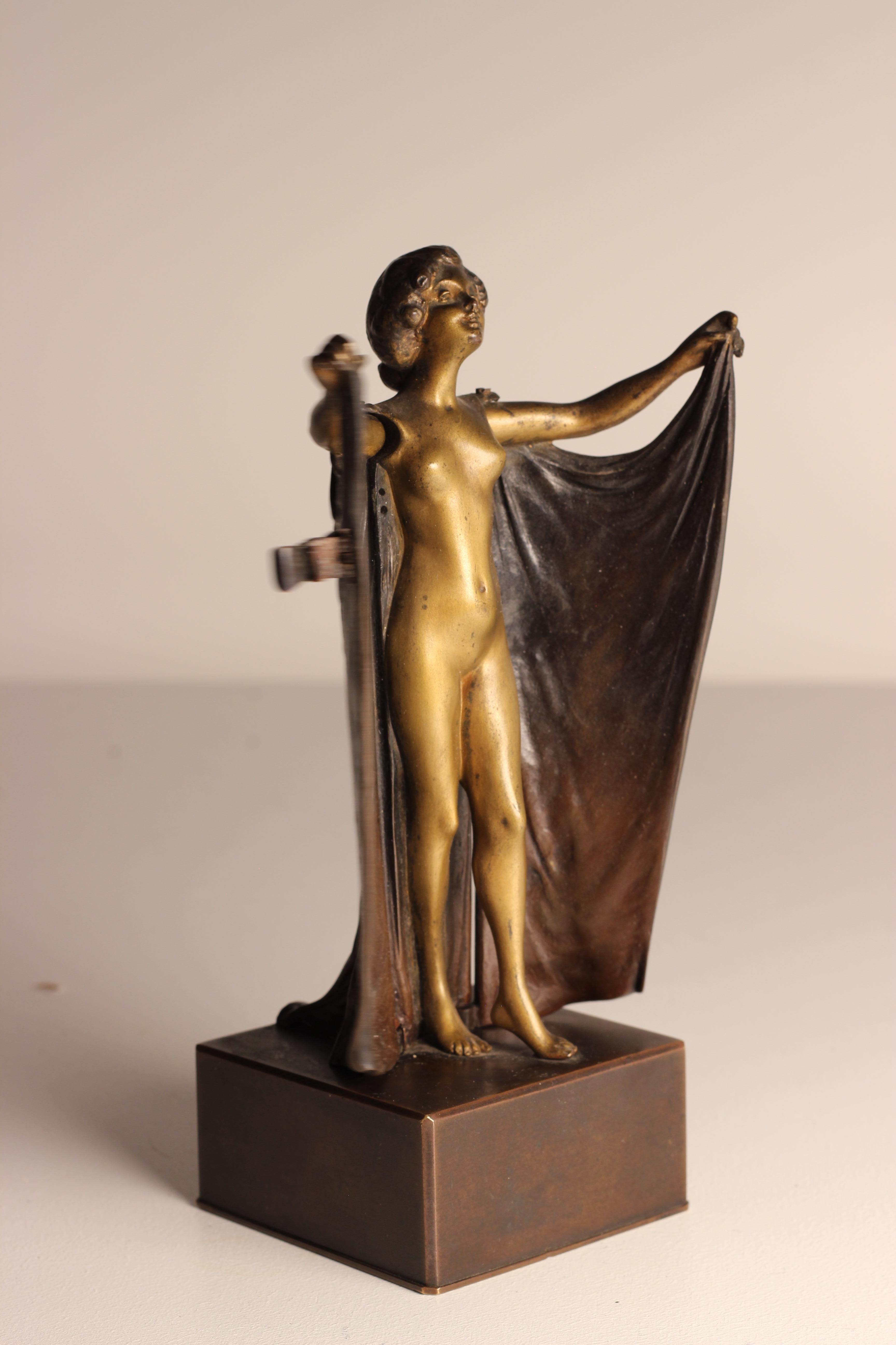 Art Deco Carl Kauba Automaton Bronze Nude with Mechanical Cape 1920’s Austria For Sale 13