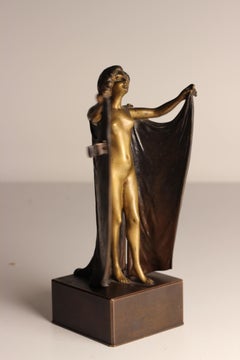 Art Deco Carl Kauba Automaton Bronze Akt mit mechanischem Umhang 1920er Jahre Österreich