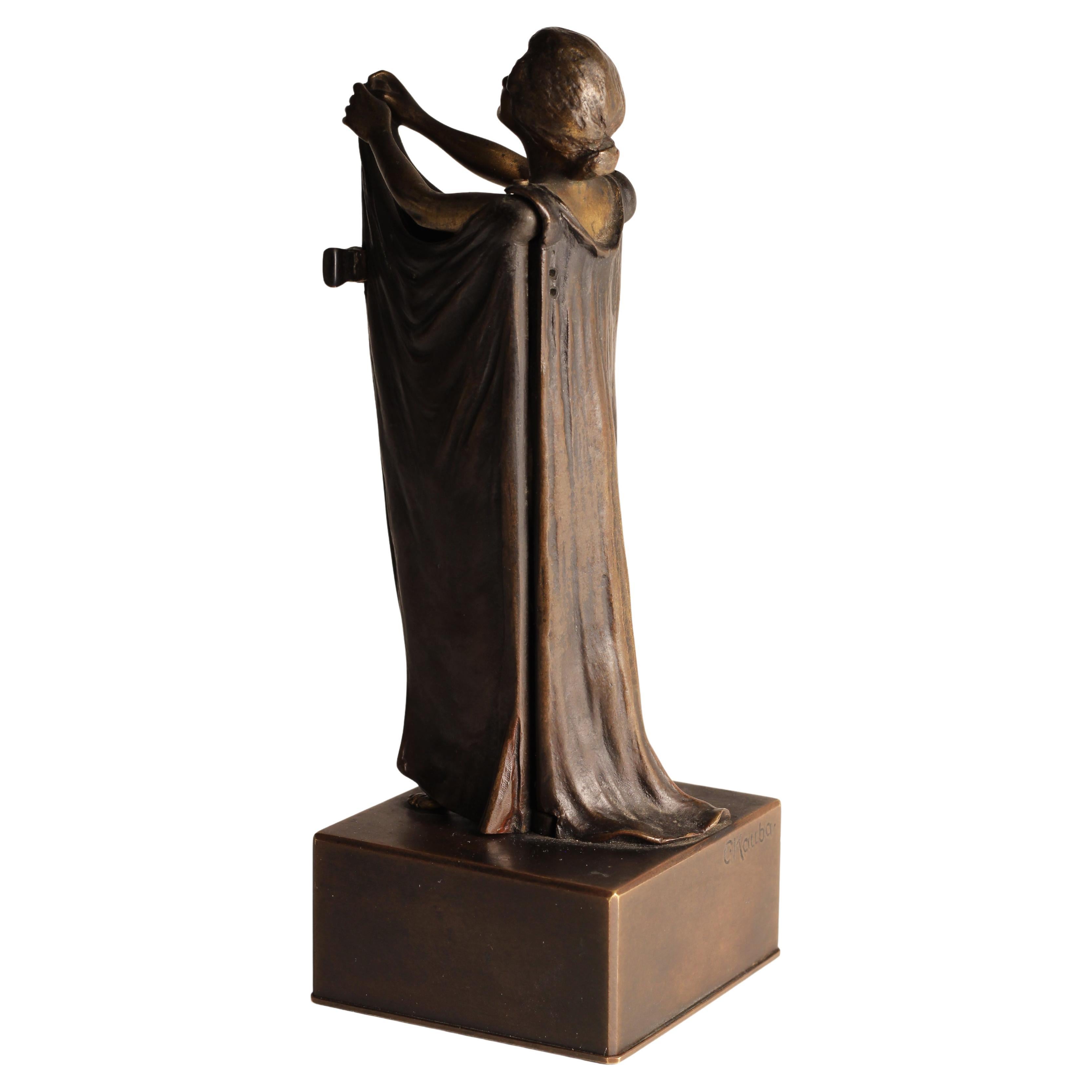 Art Deco Carl Kauba Automaton Bronze Nude with Mechanical Cape 1920’s Austria In Good Condition For Sale In London, GB