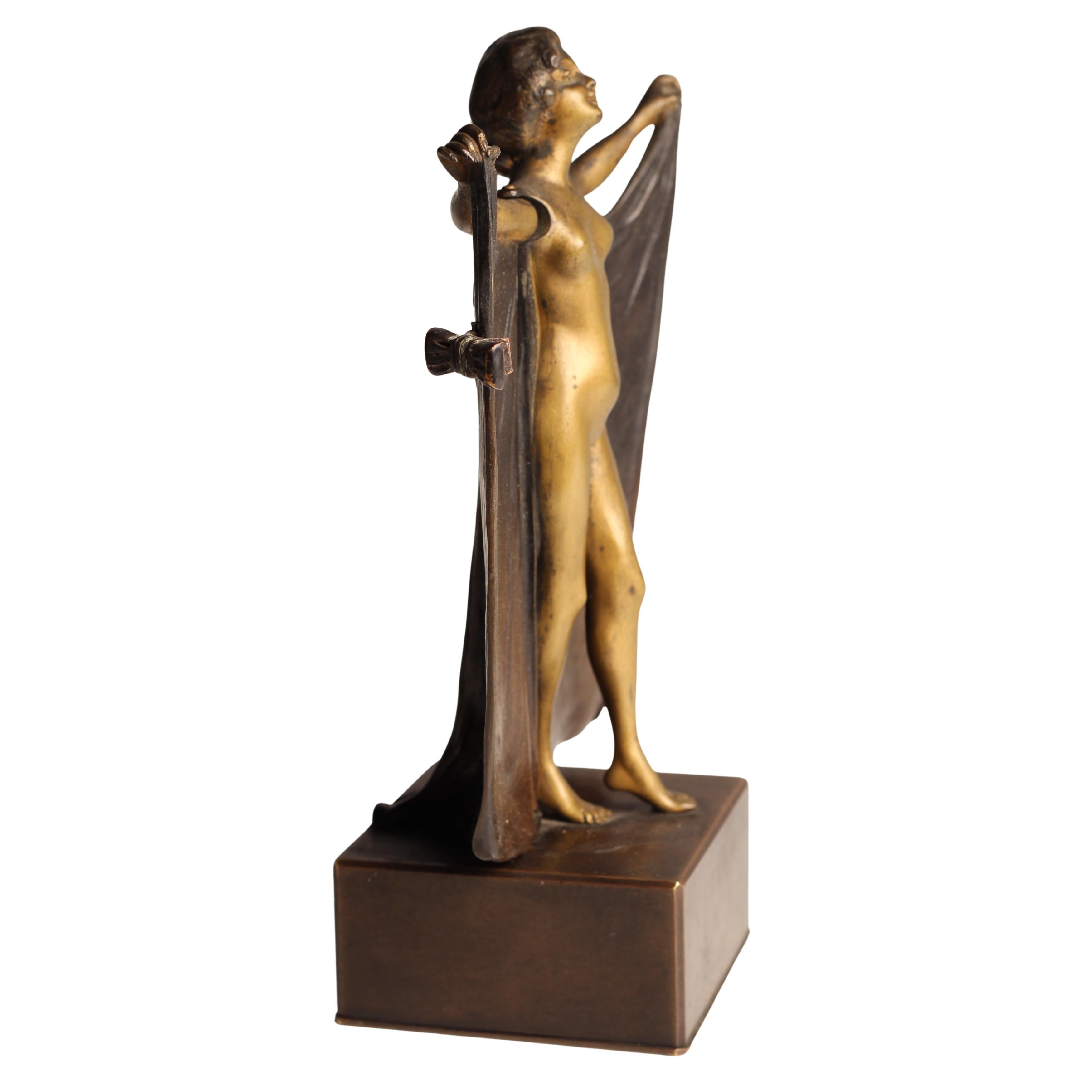 Art Deco Carl Kauba Automaton Bronze Nude with Mechanical Cape 1920’s Austria For Sale 2