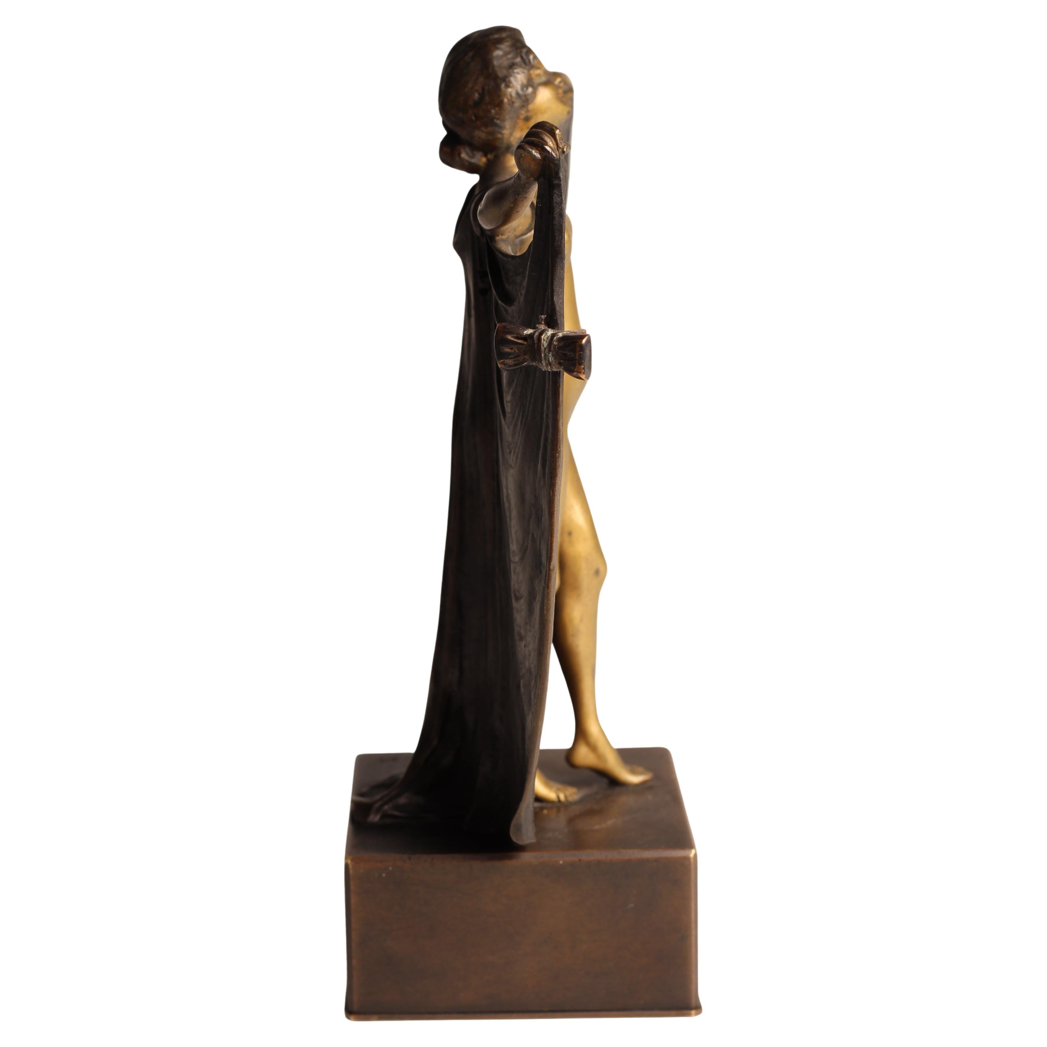 Art Deco Carl Kauba Automaton Bronze Nude with Mechanical Cape 1920’s Austria For Sale 3