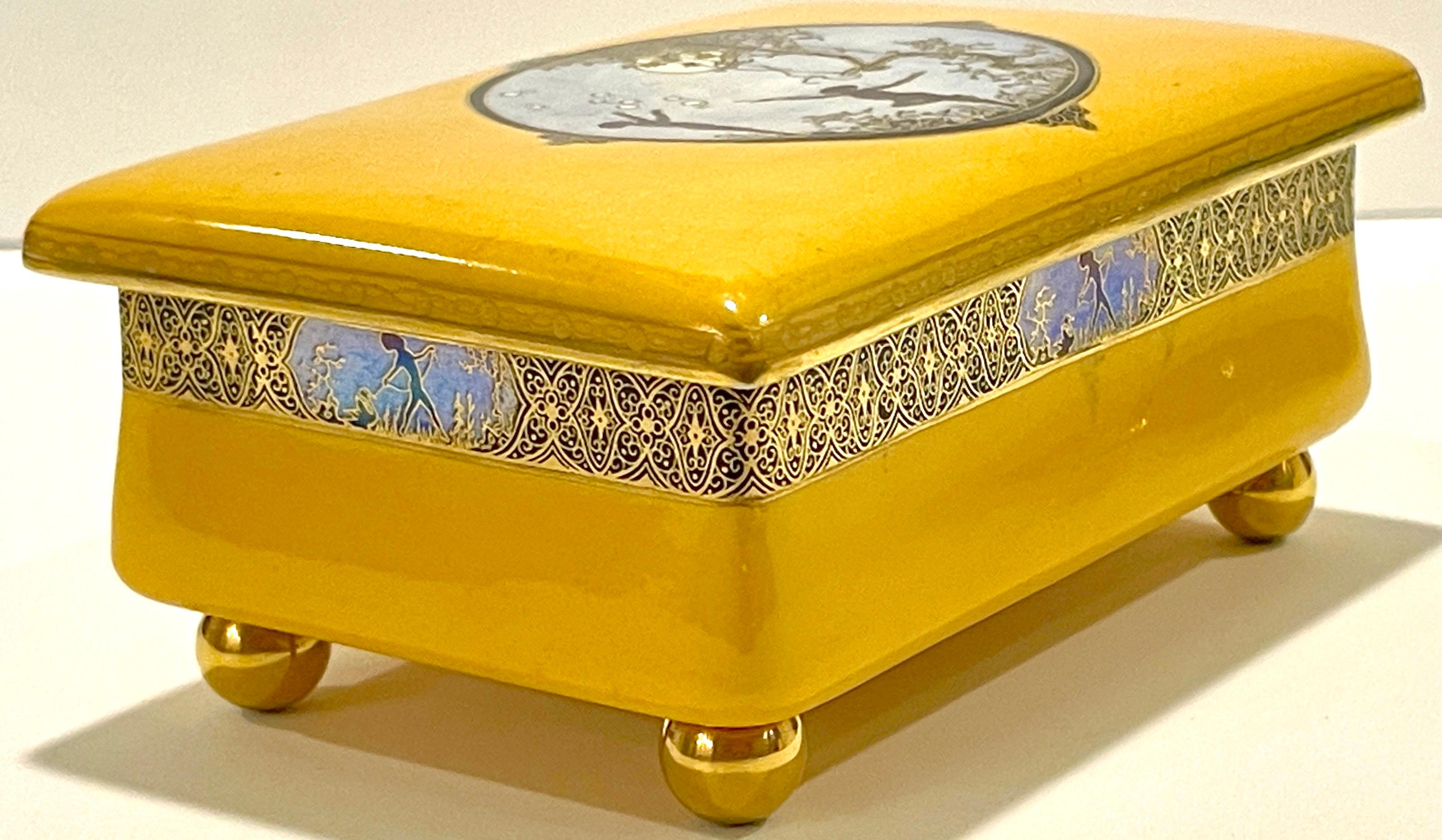 Art Deco Carltonware Lüster-Mondlicht-Tischschachtel Pixie, für Dunhill  (Art déco) im Angebot