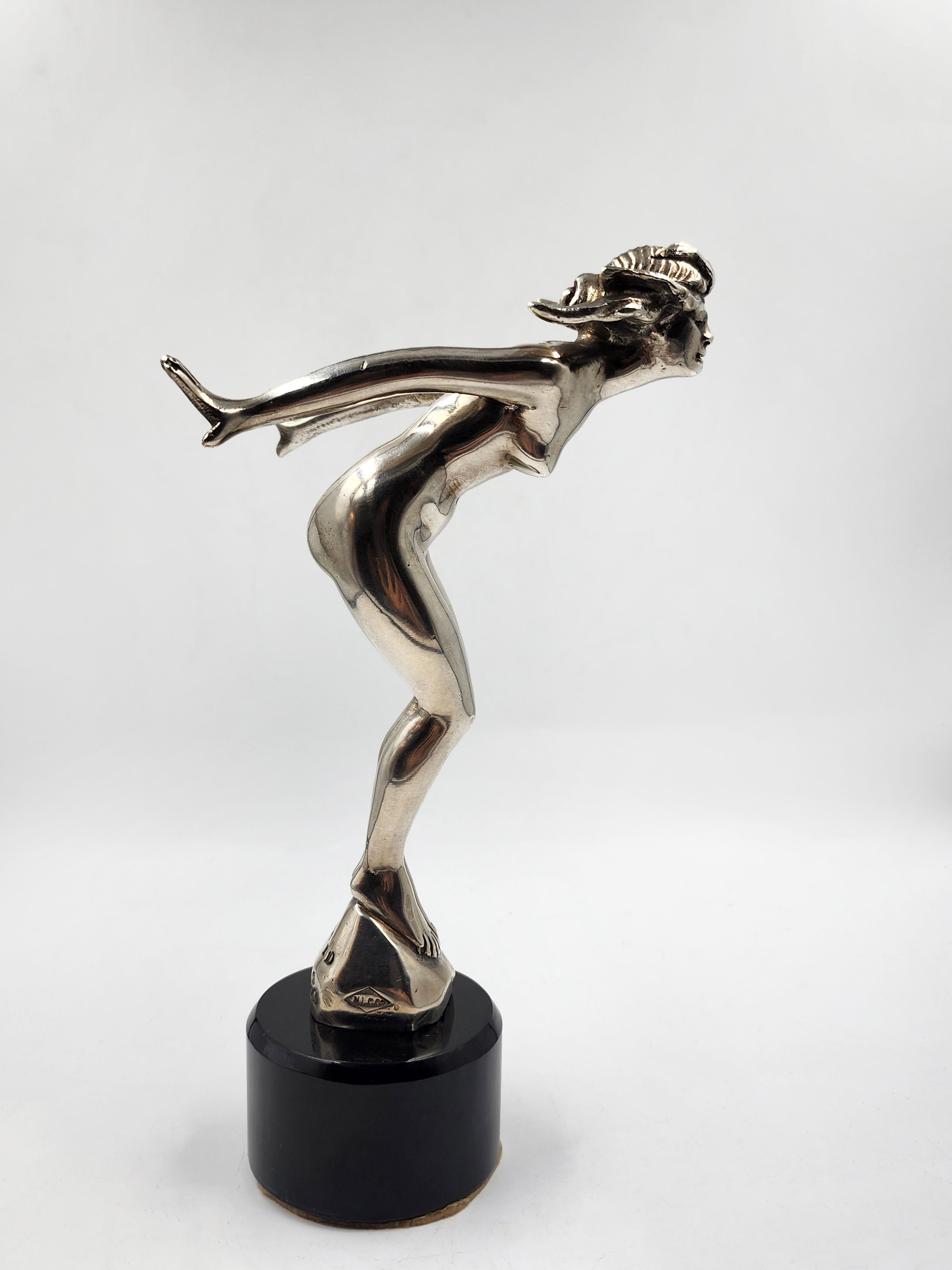 Metal Art Deco Carmascot figure in silver-plated metal 