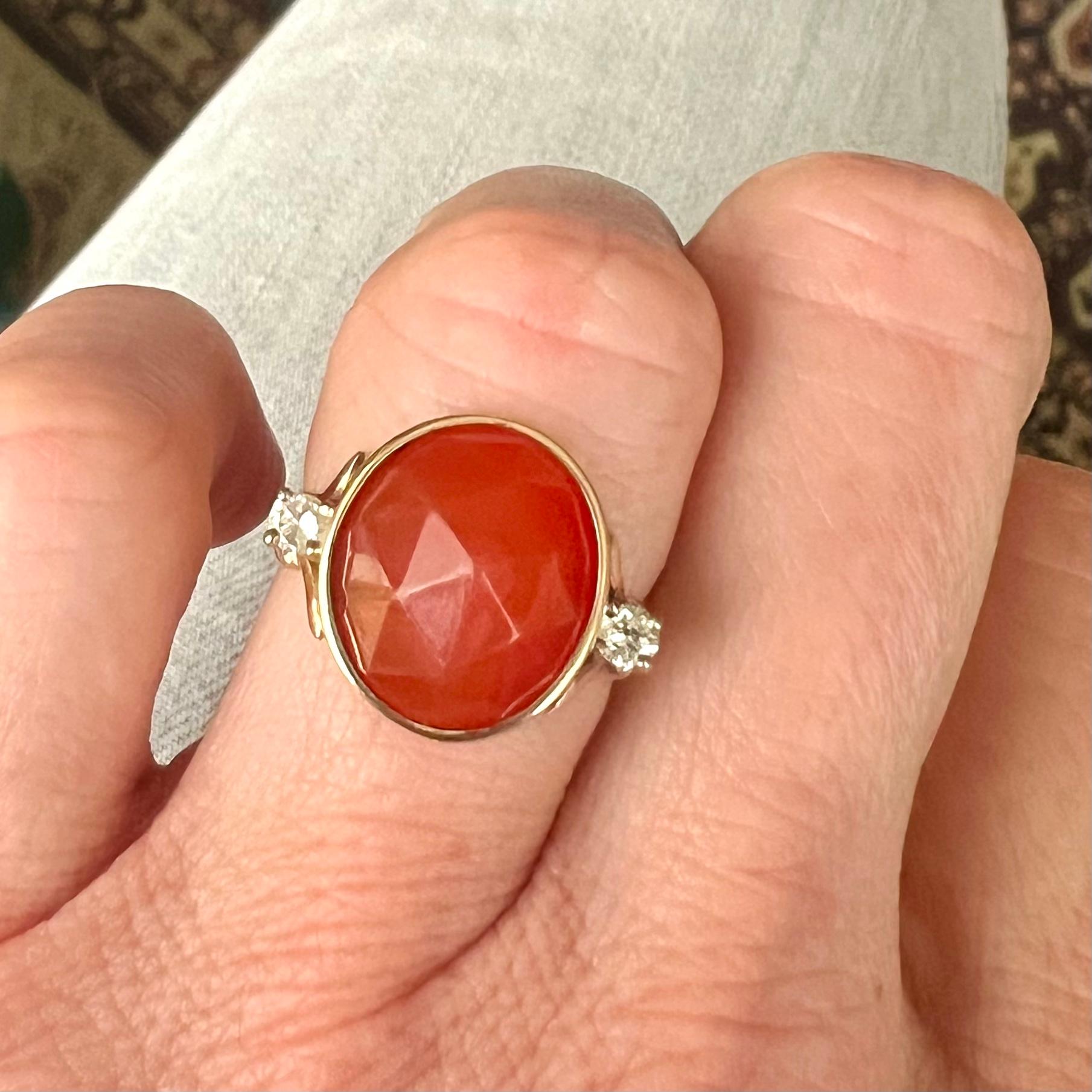 Art Deco Carnelian and Diamond Ring In Good Condition For Sale In Rotterdam, NL